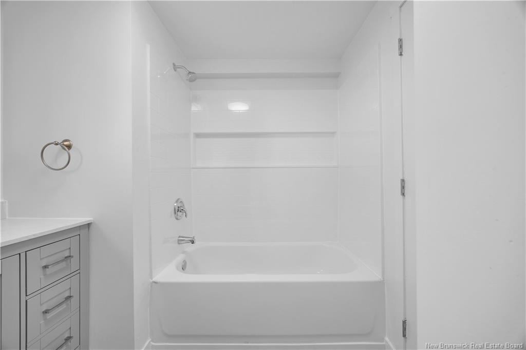 27 Dwayne Ave, Quispamsis, NB