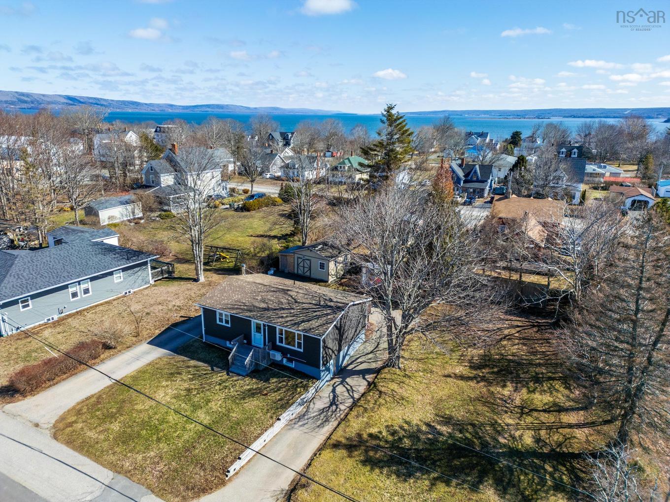 56 Second Avenue, Digby, NS