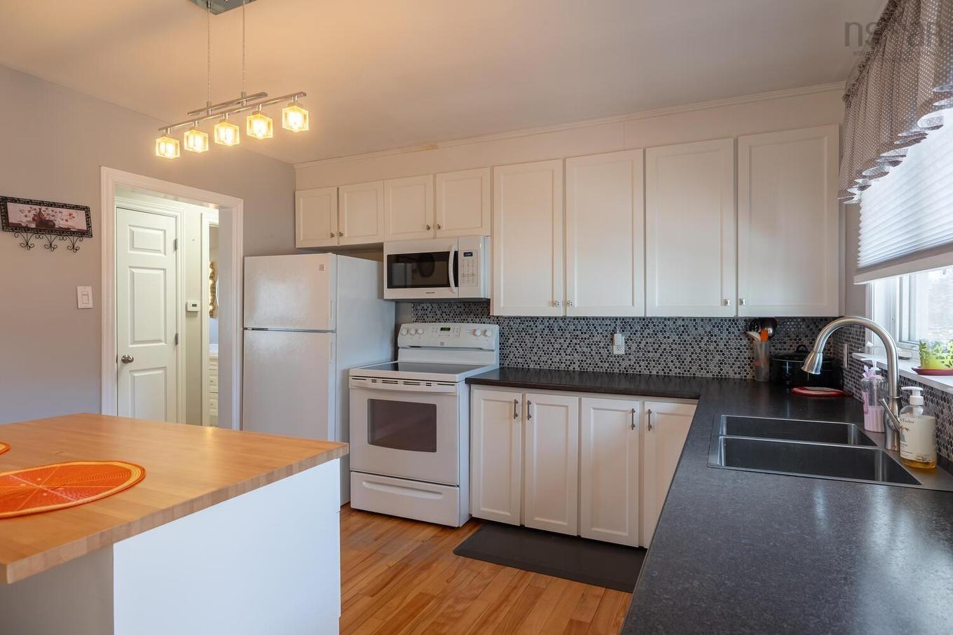 1 Juniper Crescent, Leiblin Park, NS
