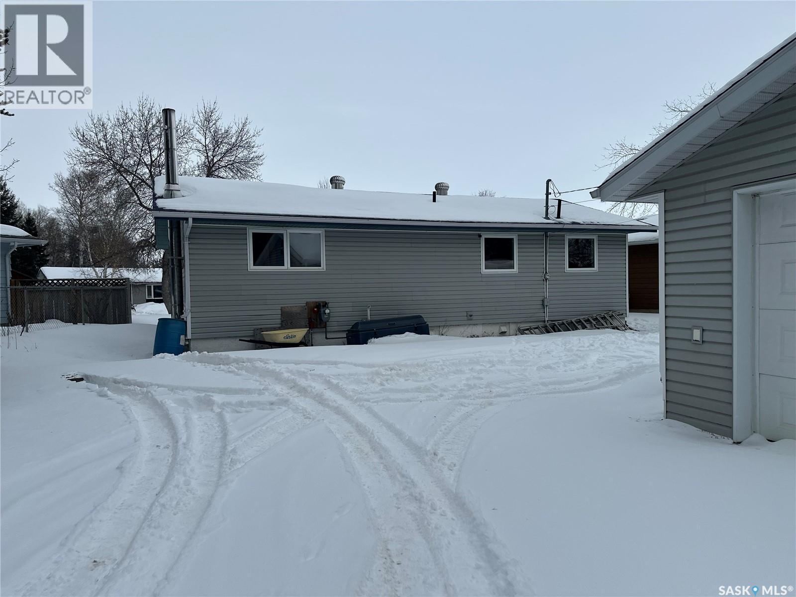 619 Guy Place, La Ronge, SK - Outdoor
