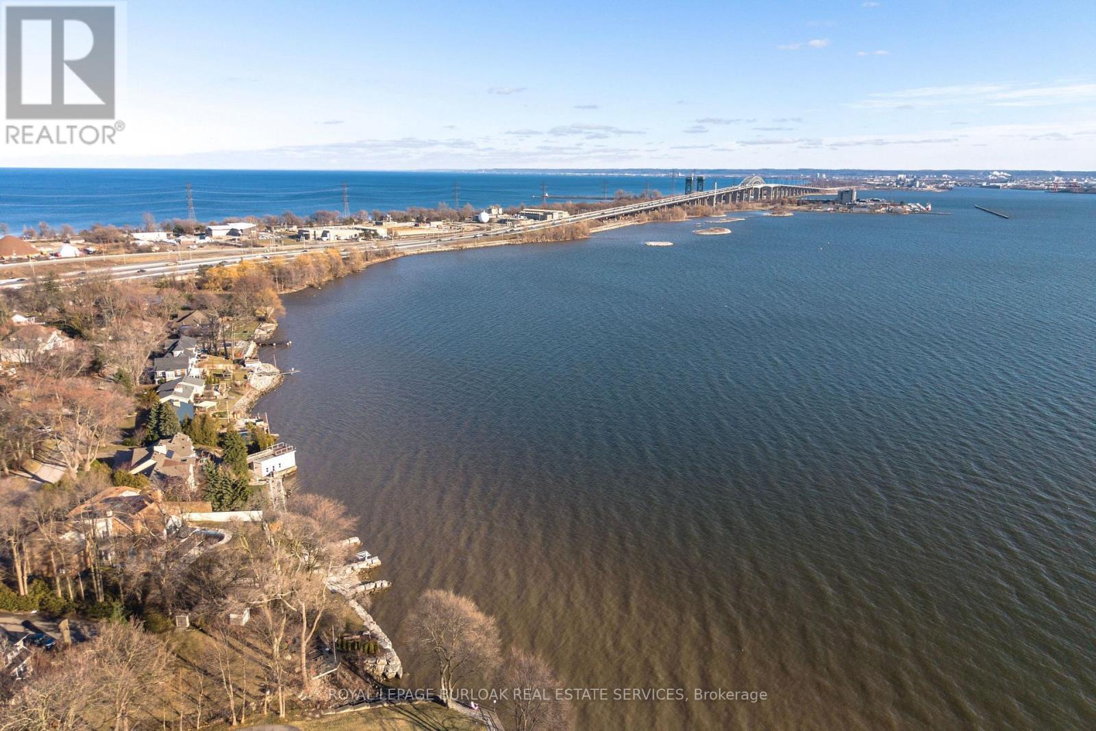 1012 North Shore Boulevard E, Burlington, ON - Outdoor With Body Of Water With View