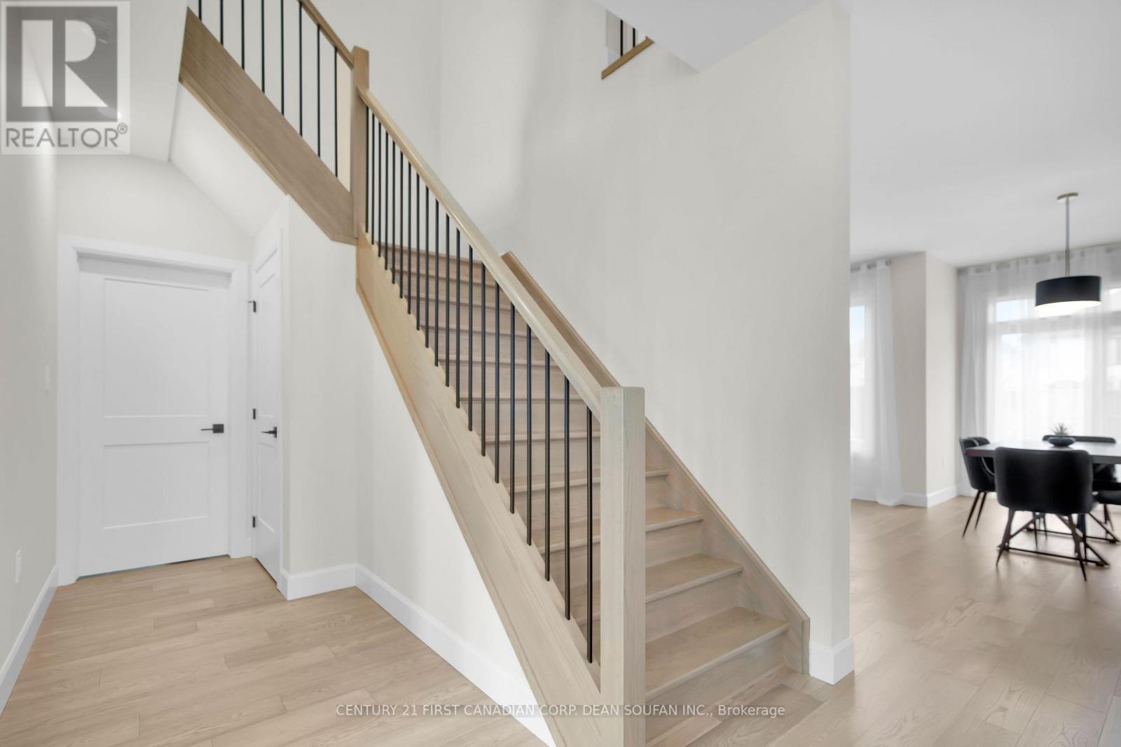 7251 Silver Creek Circle, London South (South V), ON - Indoor Photo Showing Other Room