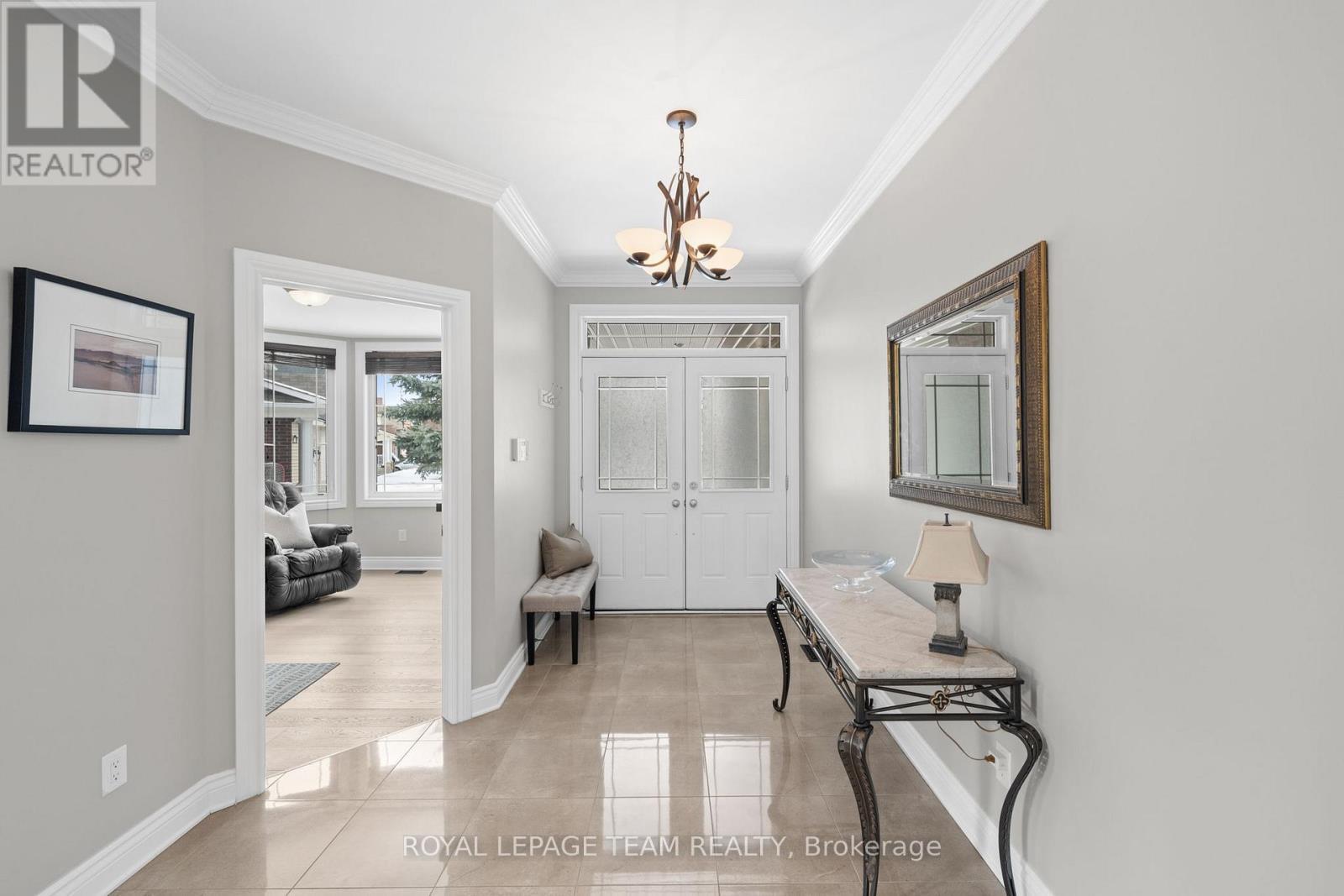 144 Whernside Terrace, Ottawa, ON - Indoor Photo Showing Other Room