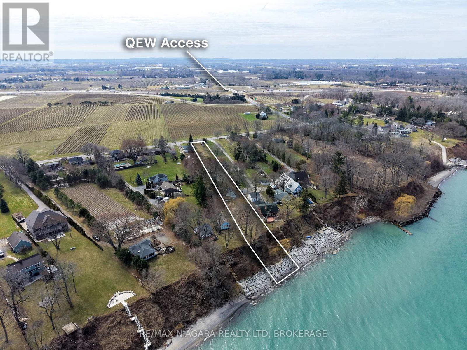 1204 Lakeshore Road W, St. Catharines (Rural Port), ON