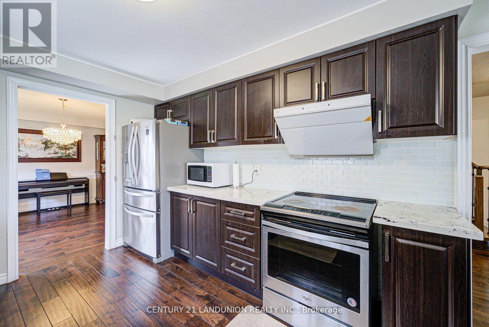 183 Willowbrook Road, Markham, ON - Indoor Photo Showing Kitchen