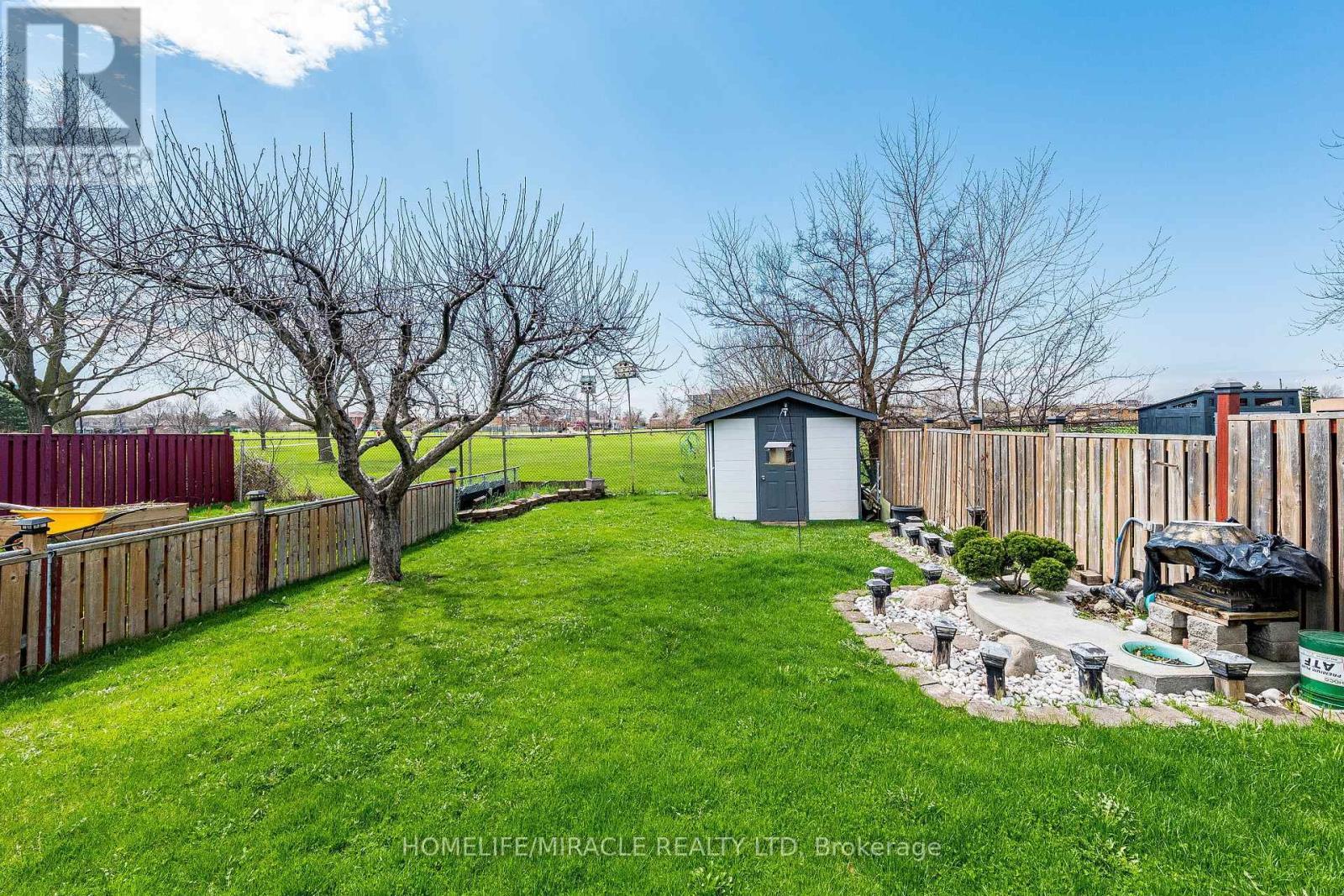 7150 Harwick Drive, Mississauga, ON - Outdoor With Backyard