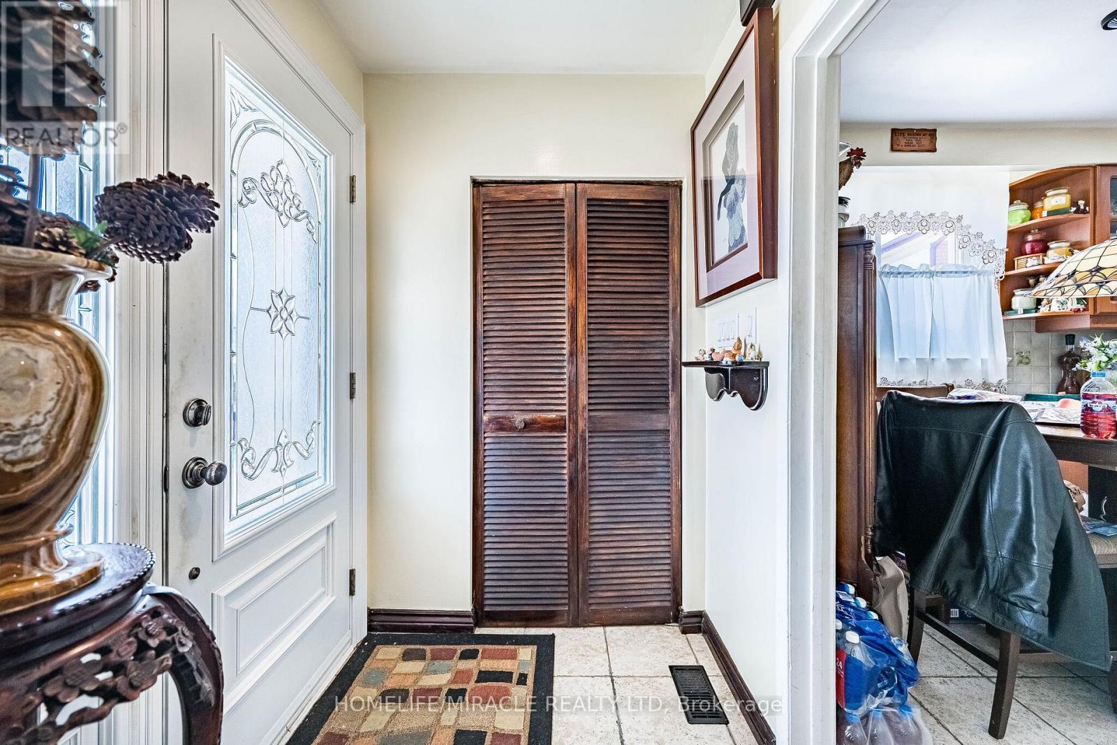 7150 Harwick Drive, Mississauga, ON - Indoor Photo Showing Other Room