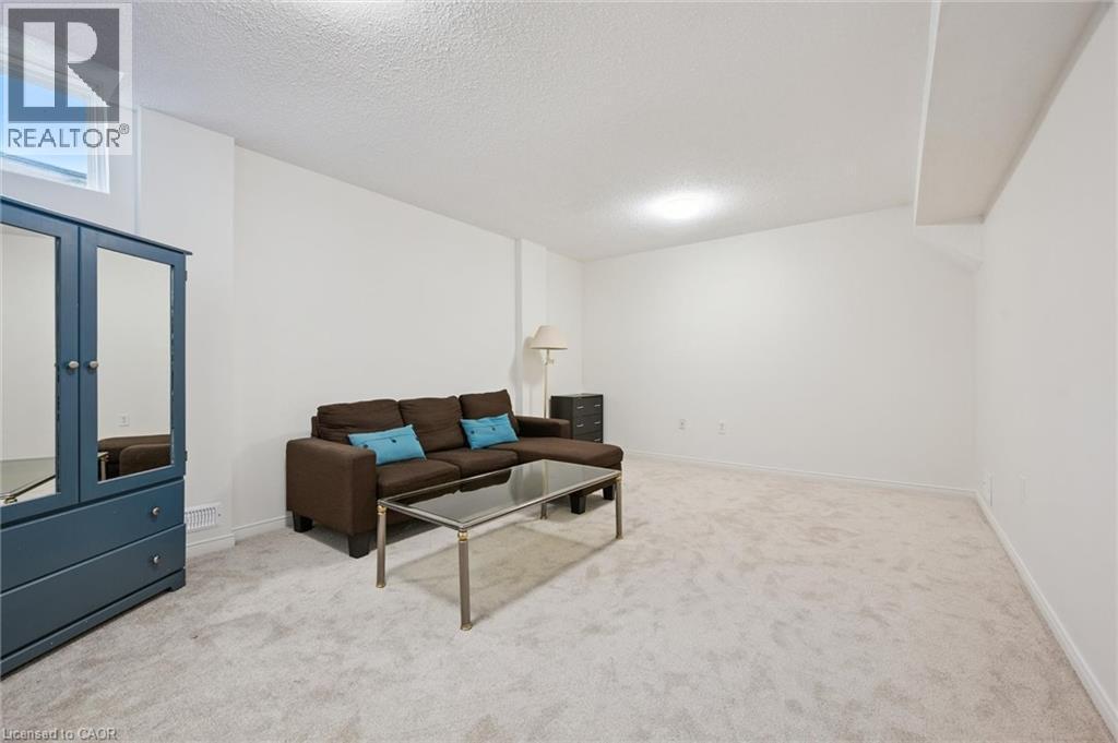 151 Clairfields Drive Unit# 3, Guelph, ON - Indoor