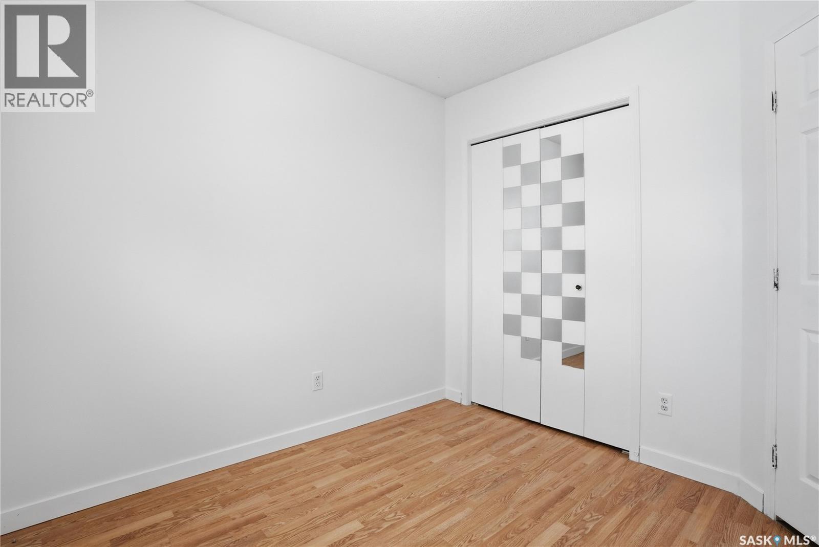 330 Carter Crescent, Saskatoon, SK - Indoor Photo Showing Other Room