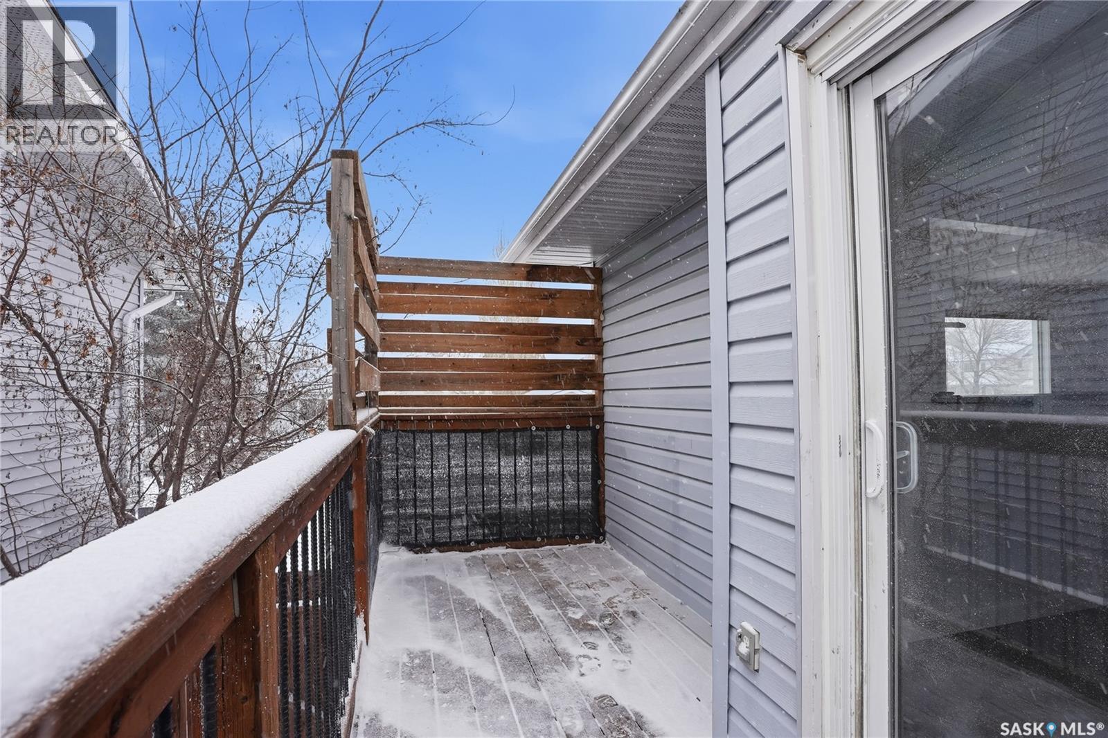 330 Carter Crescent, Saskatoon, SK - Outdoor