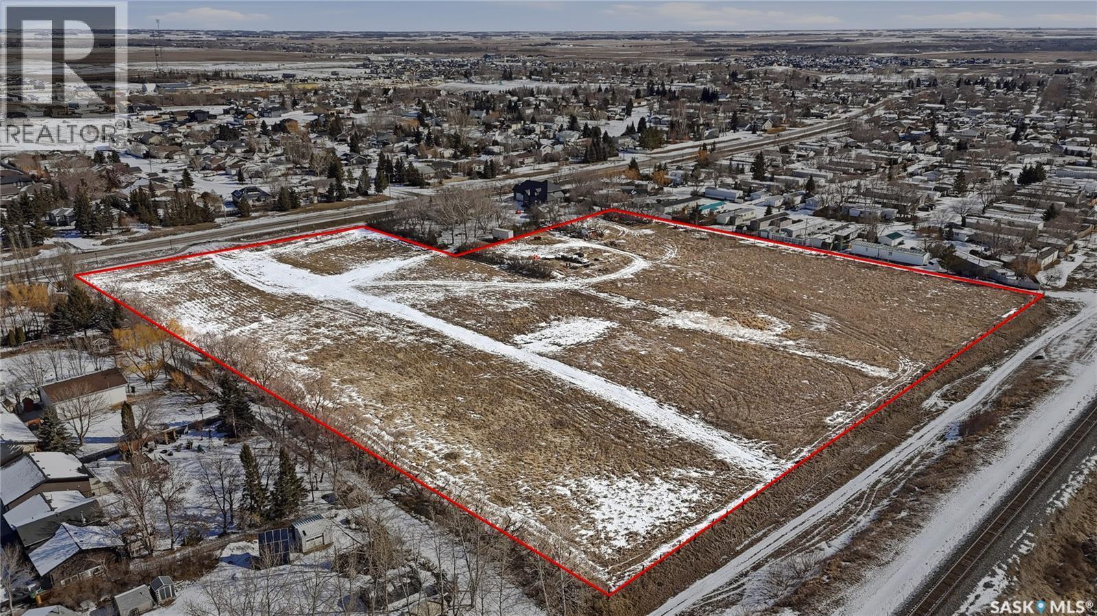 999 1St Avenue, Pilot Butte, SK