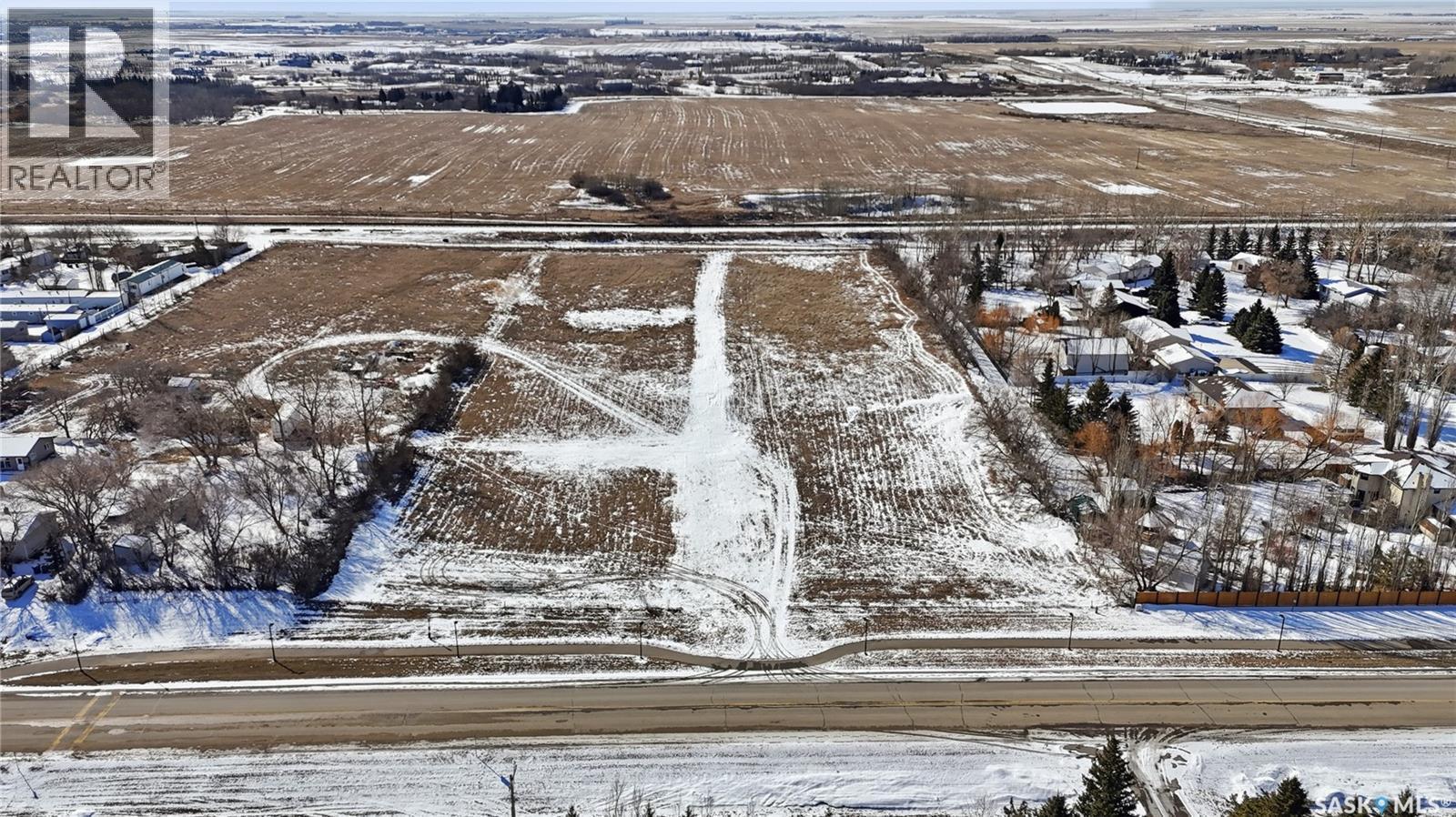999 1St Avenue, Pilot Butte, SK