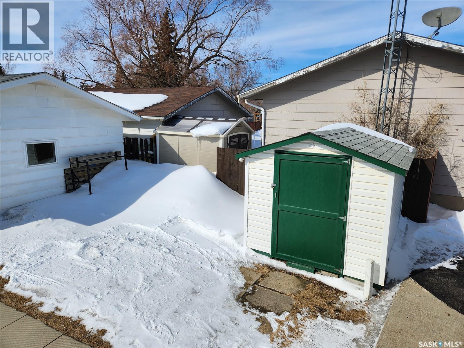 1 Evington Place, Tisdale, SK - Outdoor With Exterior