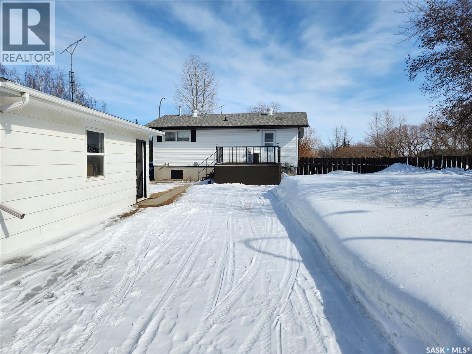 1 Evington Place, Tisdale, SK - Outdoor