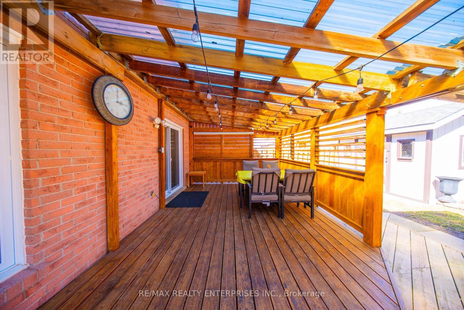 23 Cowan Boulevard, Cambridge, ON - Outdoor With Deck Patio Veranda With Exterior