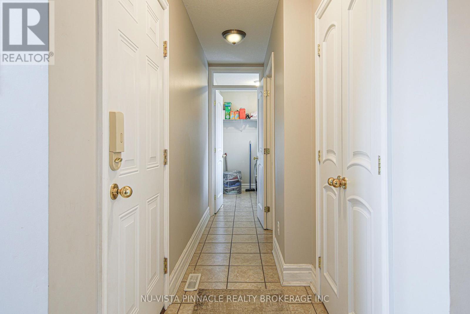 1908 Coronation Drive, London North (North E), ON - Indoor Photo Showing Other Room