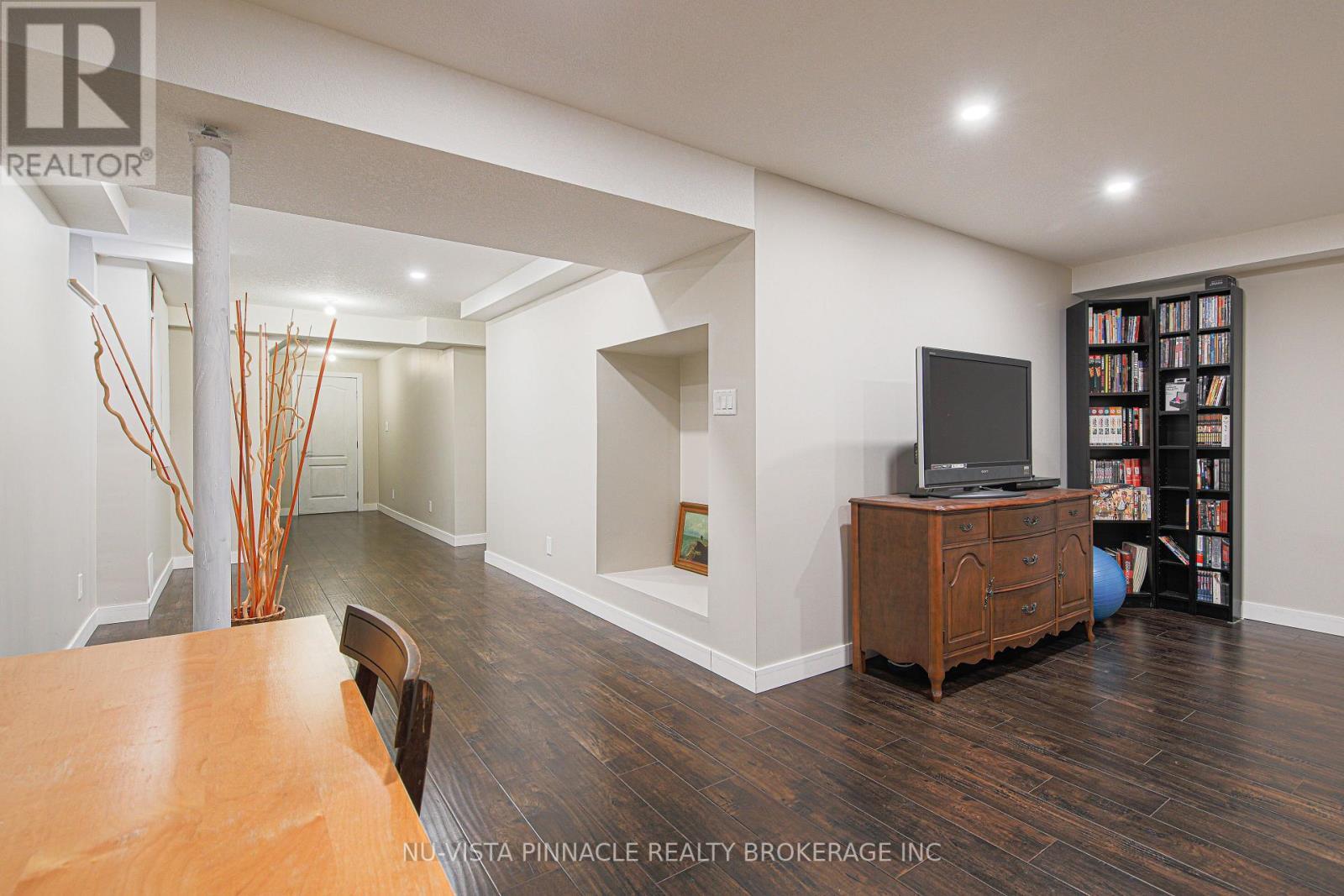 1908 Coronation Drive, London North (North E), ON - Indoor