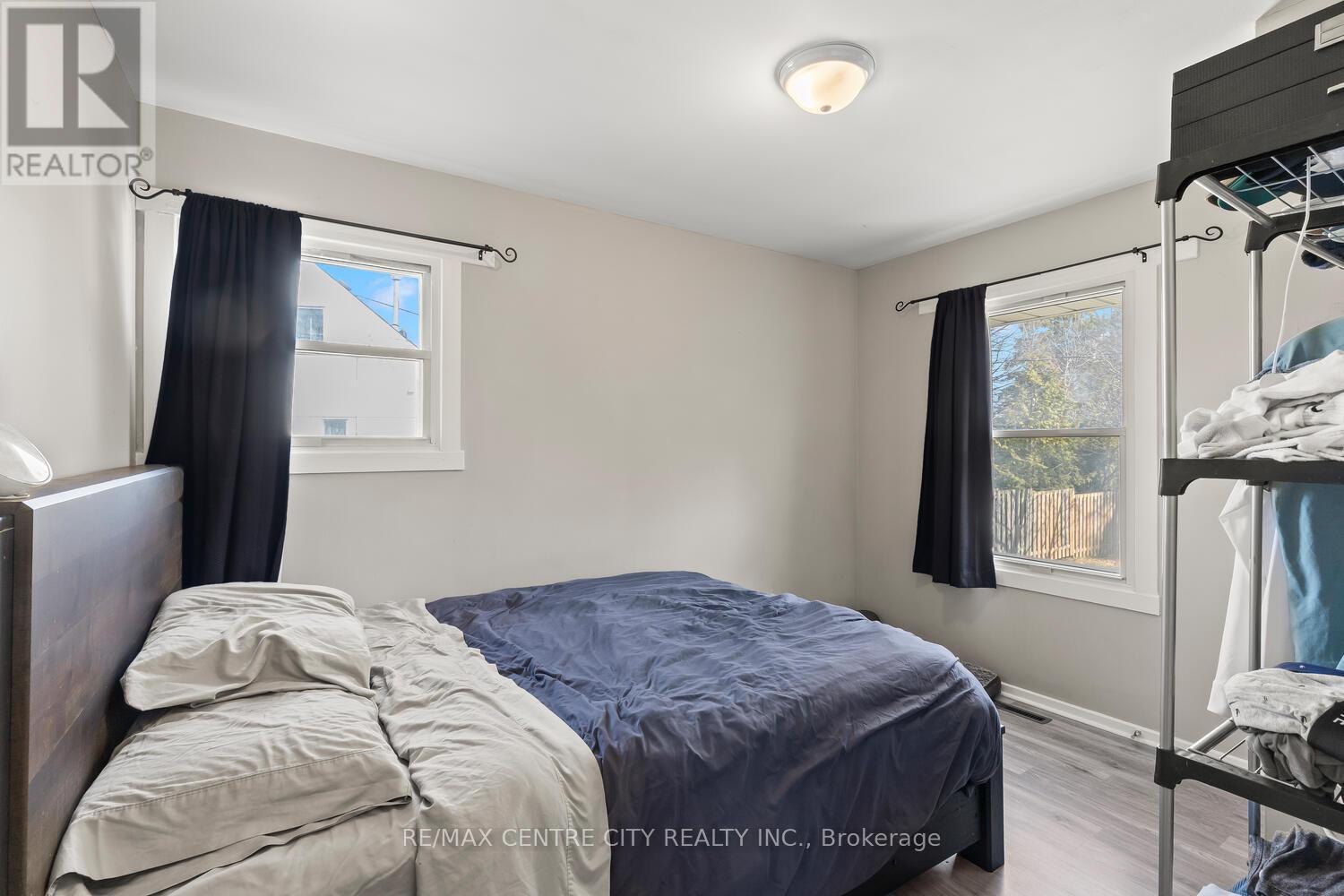 292 Paardeberg Crescent, London East (East C), ON - Indoor Photo Showing Bedroom