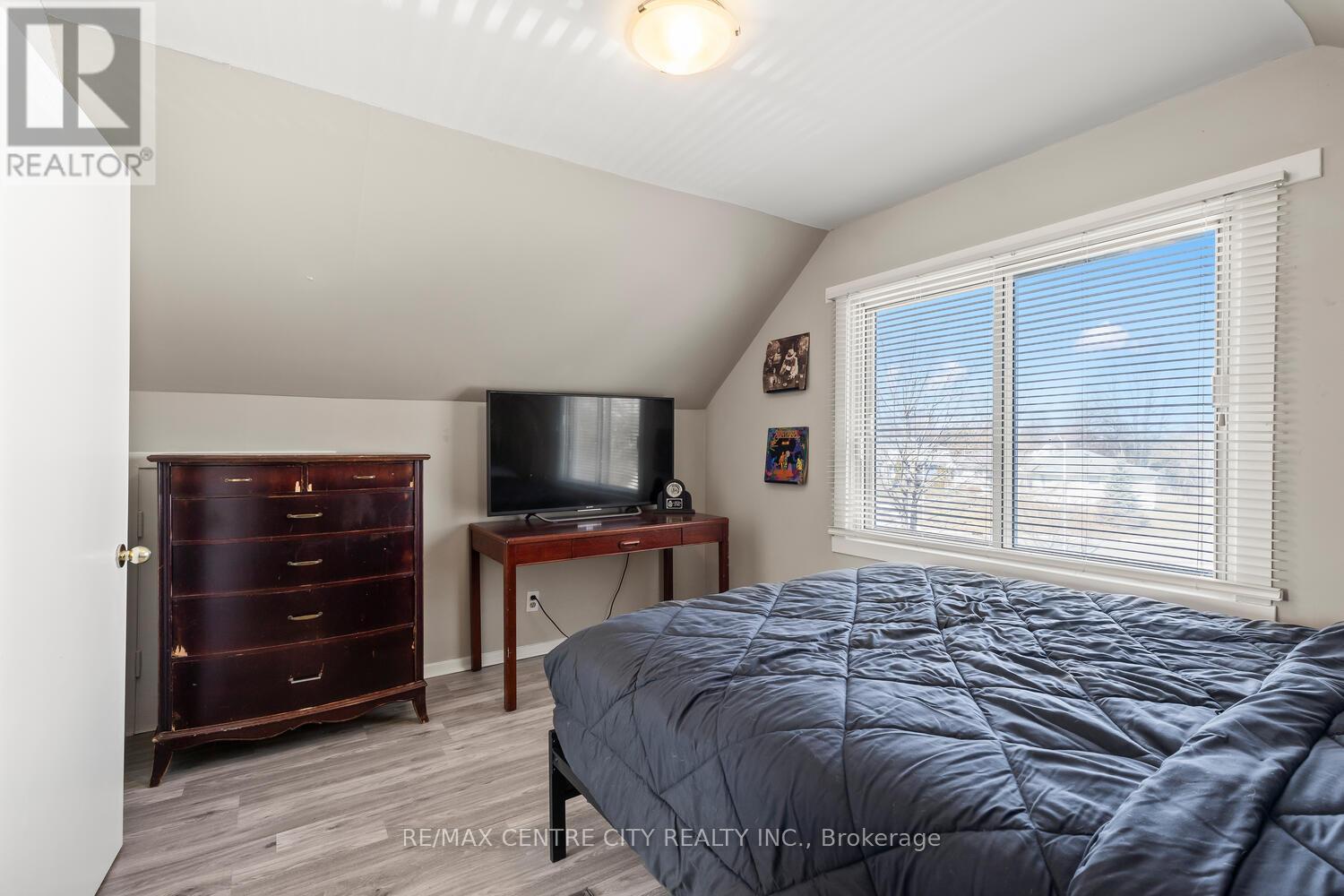 292 Paardeberg Crescent, London East (East C), ON - Indoor Photo Showing Bedroom