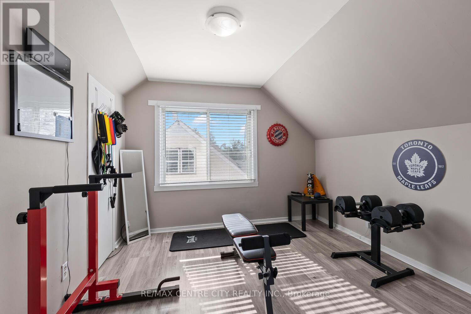 292 Paardeberg Crescent, London East (East C), ON - Indoor Photo Showing Gym Room