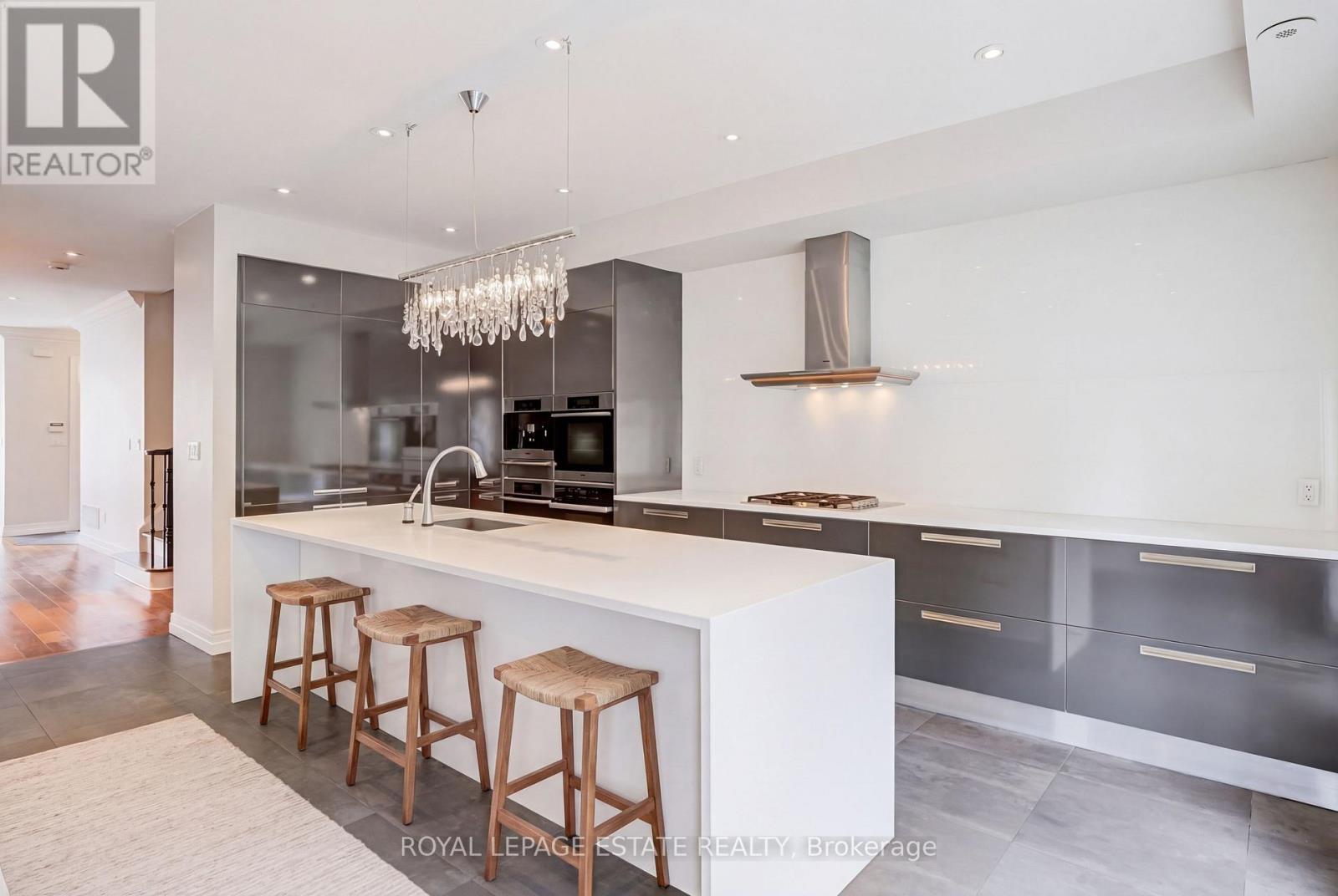 Kitchen virtually staged - 66 Compass Way, Mississauga, ON - Indoor Photo Showing Kitchen With Upgraded Kitchen