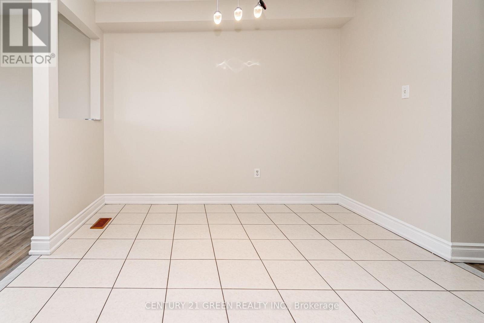 449 Aspendale Crescent, Mississauga, ON - Indoor Photo Showing Other Room