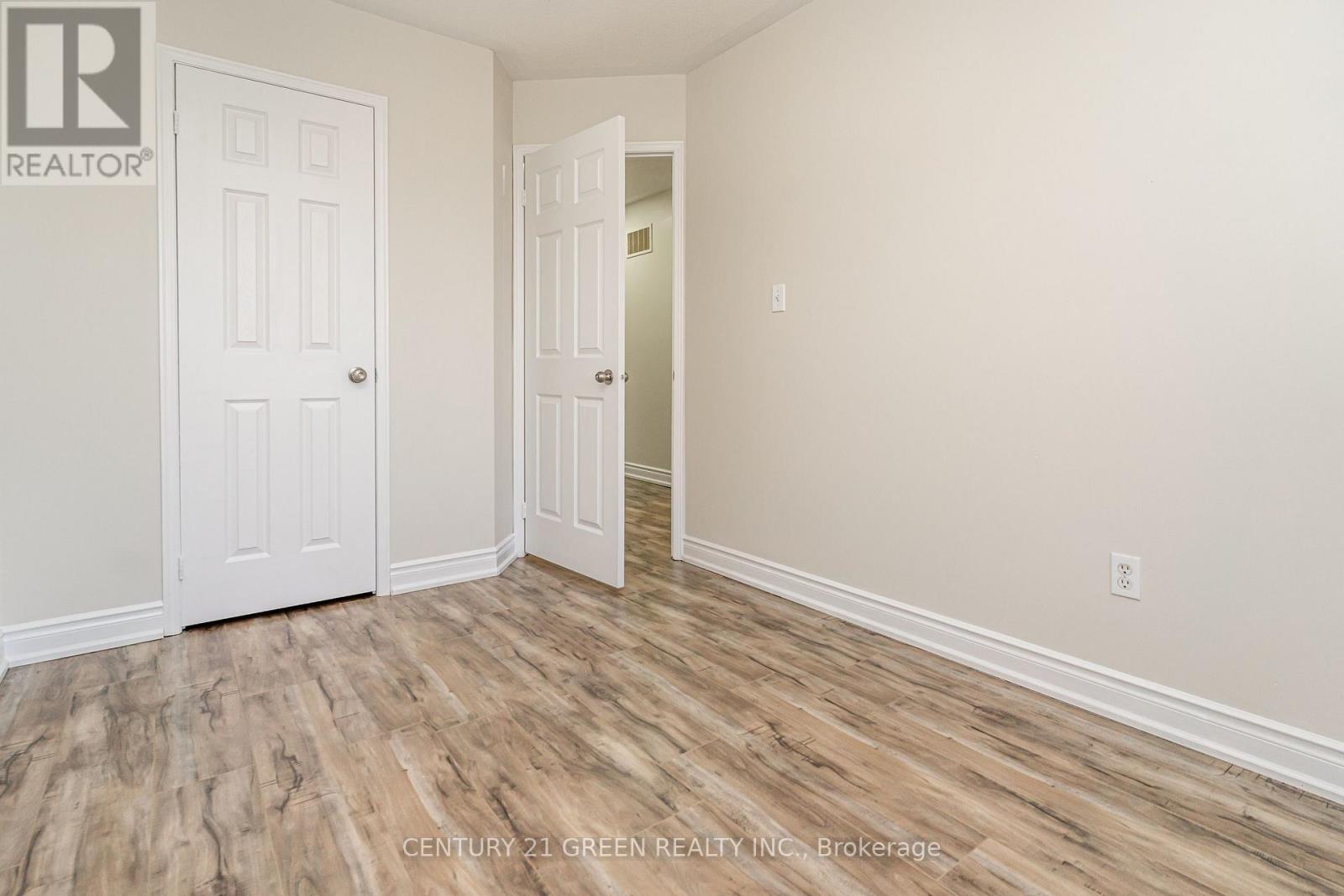 449 Aspendale Crescent, Mississauga, ON - Indoor Photo Showing Other Room