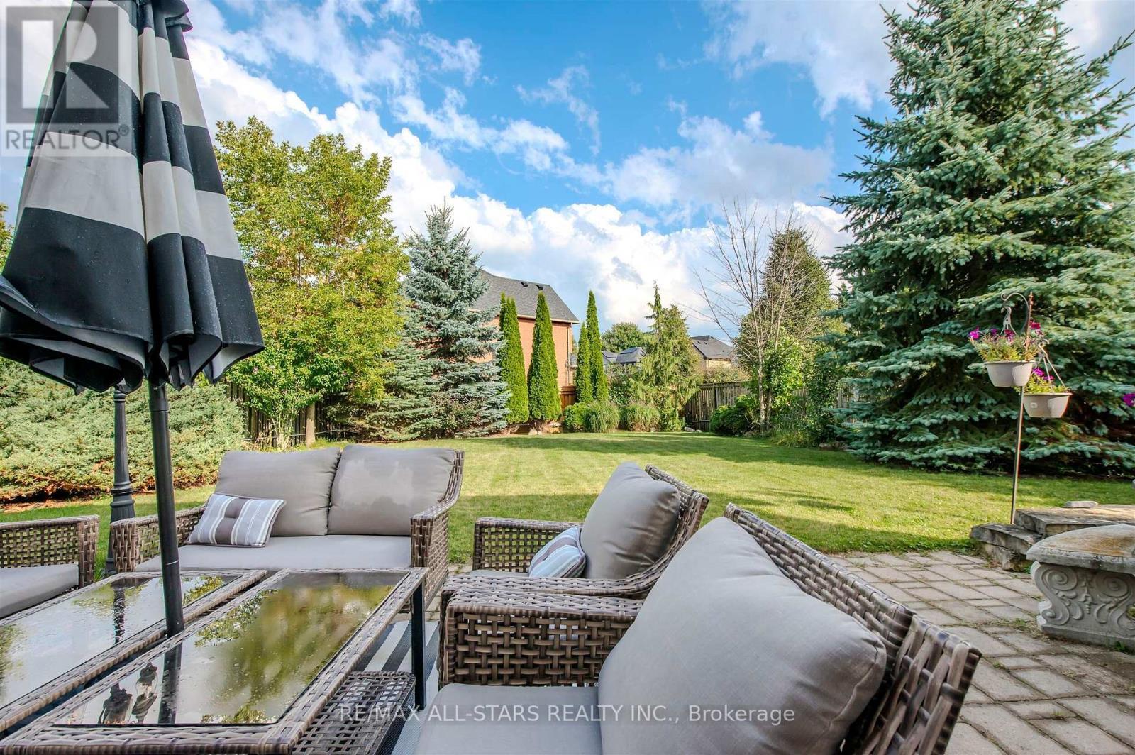 125 Second Avenue, Uxbridge, ON - Outdoor With Deck Patio Veranda