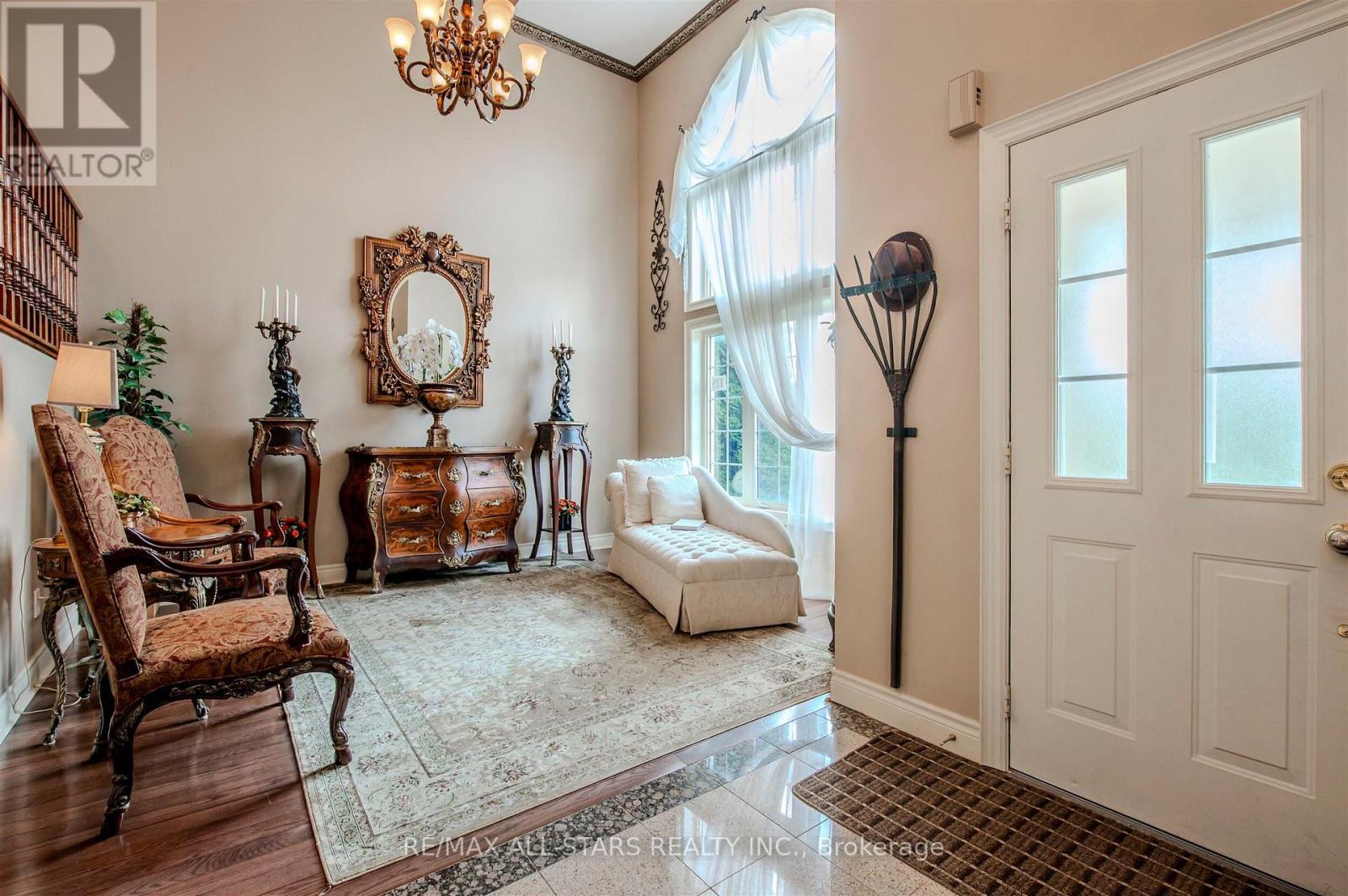 125 Second Avenue, Uxbridge, ON - Indoor Photo Showing Other Room