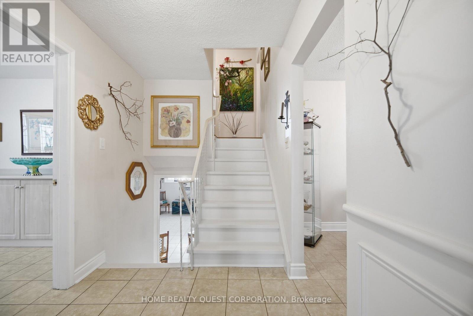 6330 Lorca Crescent, Mississauga, ON - Indoor Photo Showing Other Room