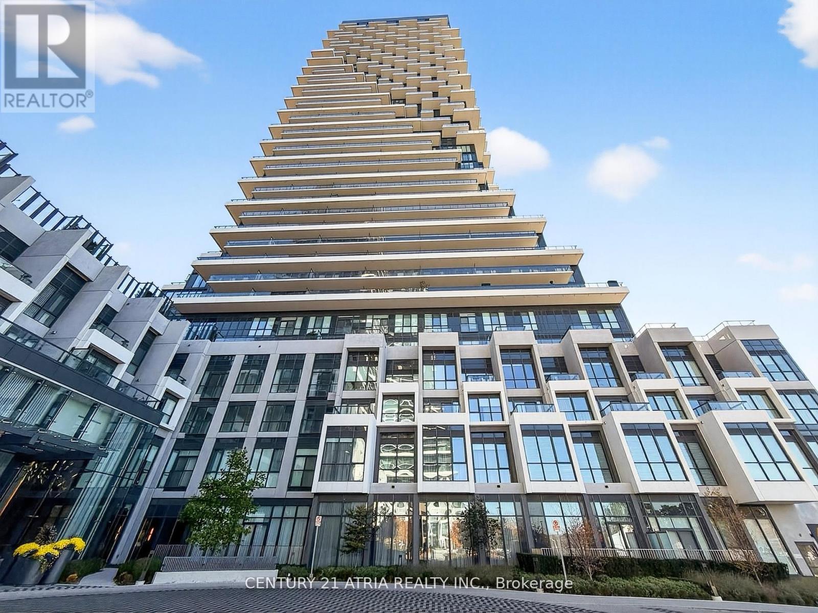 802 - 30 Inn On The Park Drive, Toronto, ON - Outdoor With Facade