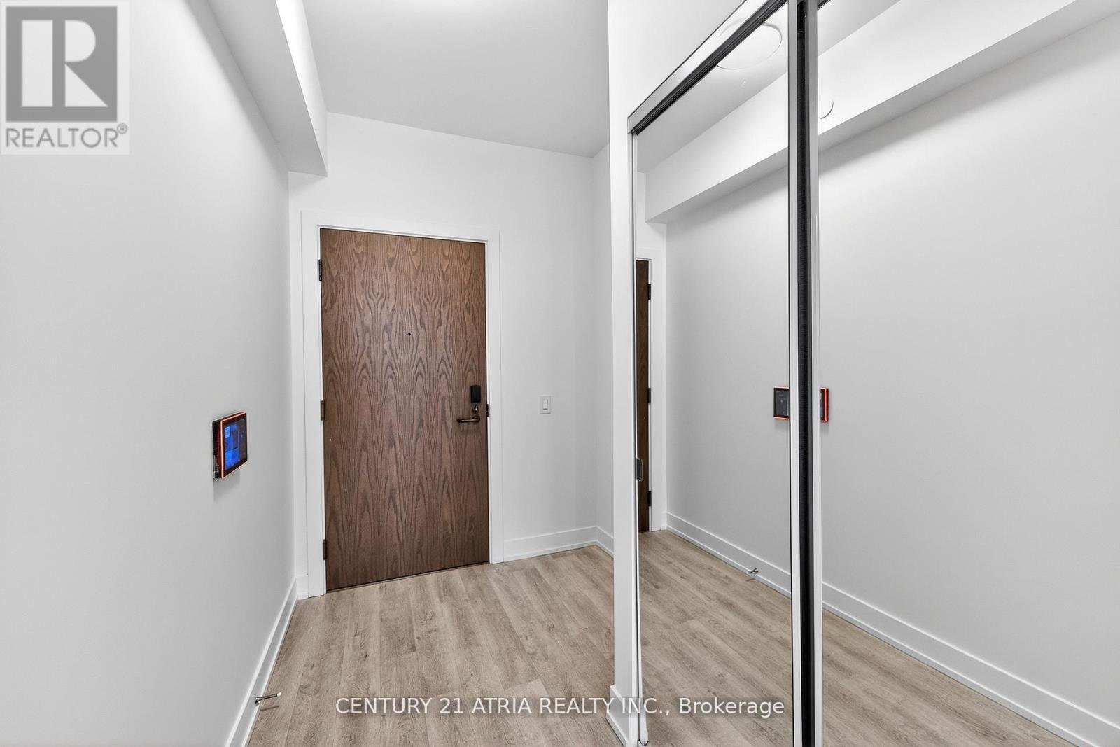 802 - 30 Inn On The Park Drive, Toronto, ON - Indoor Photo Showing Other Room