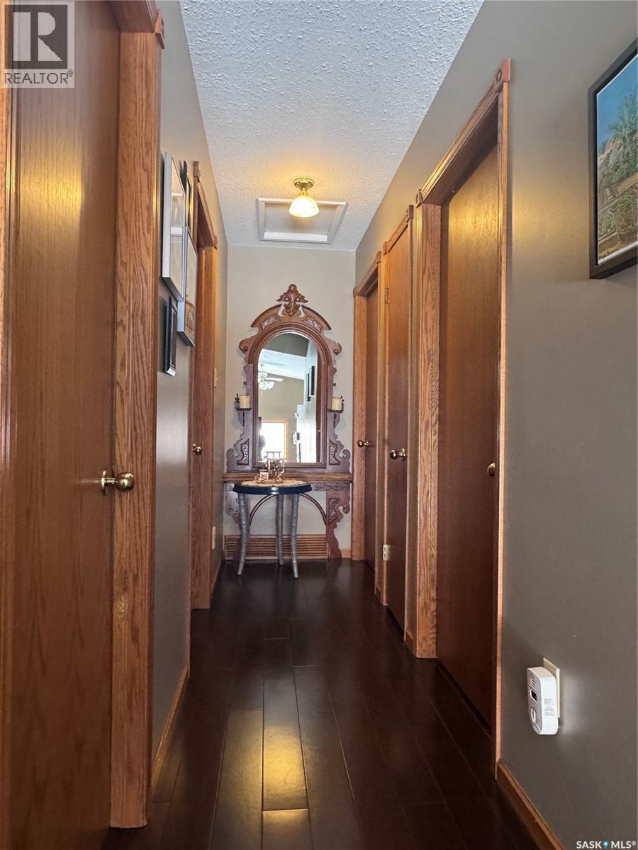 930 Sinotte Crescent, La Ronge, SK - Indoor Photo Showing Other Room