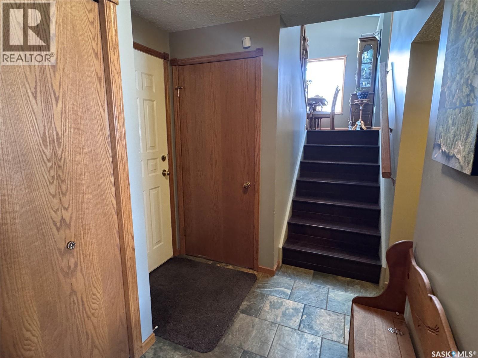 930 Sinotte Crescent, La Ronge, SK - Indoor Photo Showing Other Room
