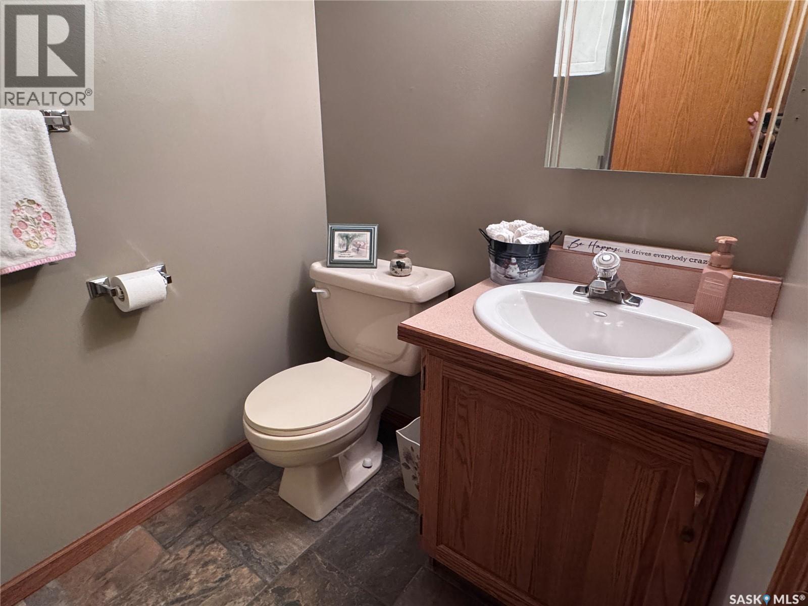 930 Sinotte Crescent, La Ronge, SK - Indoor Photo Showing Bathroom