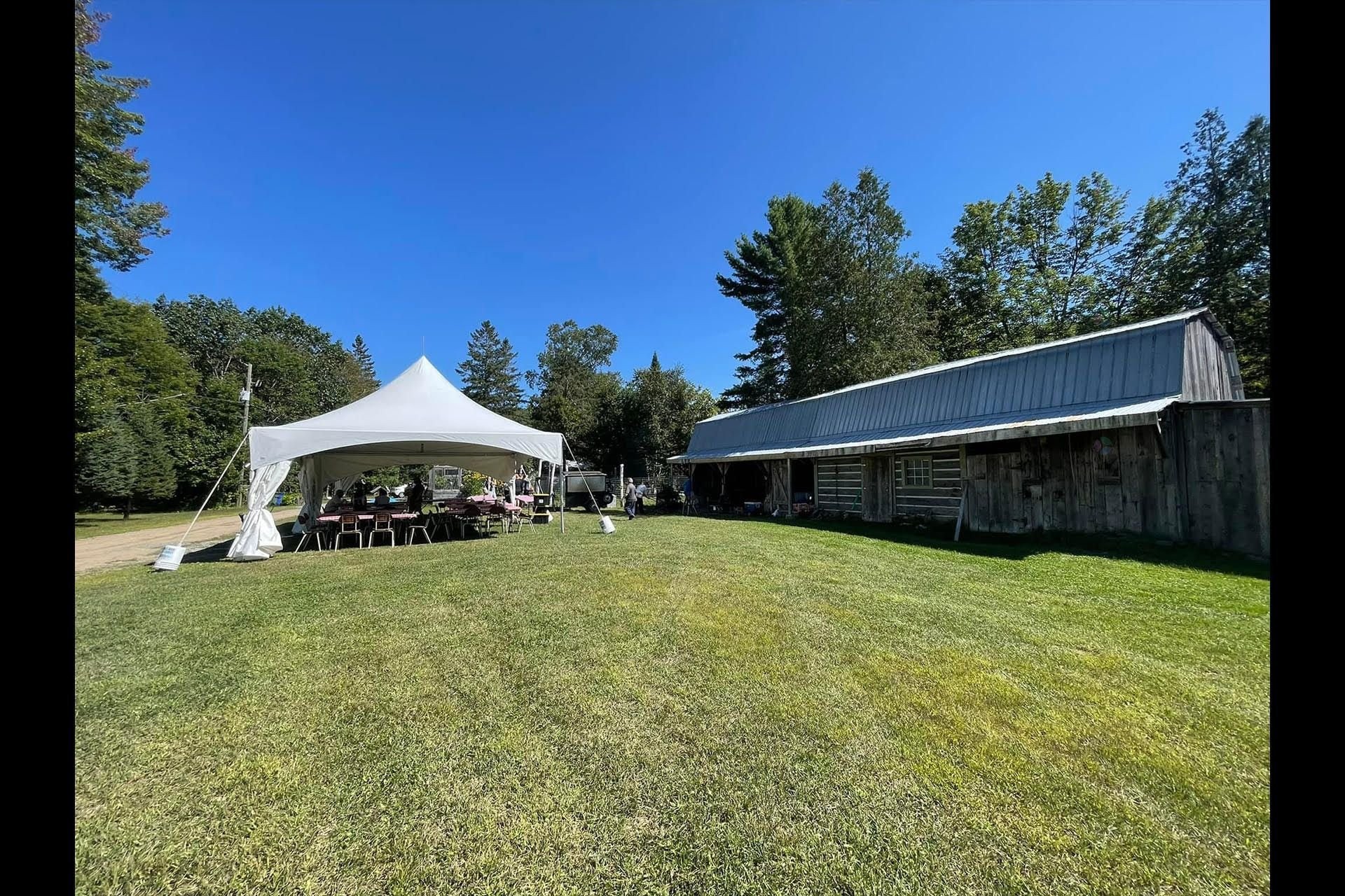 Grange - 218 Ch. Potvin, Duhamel, QC