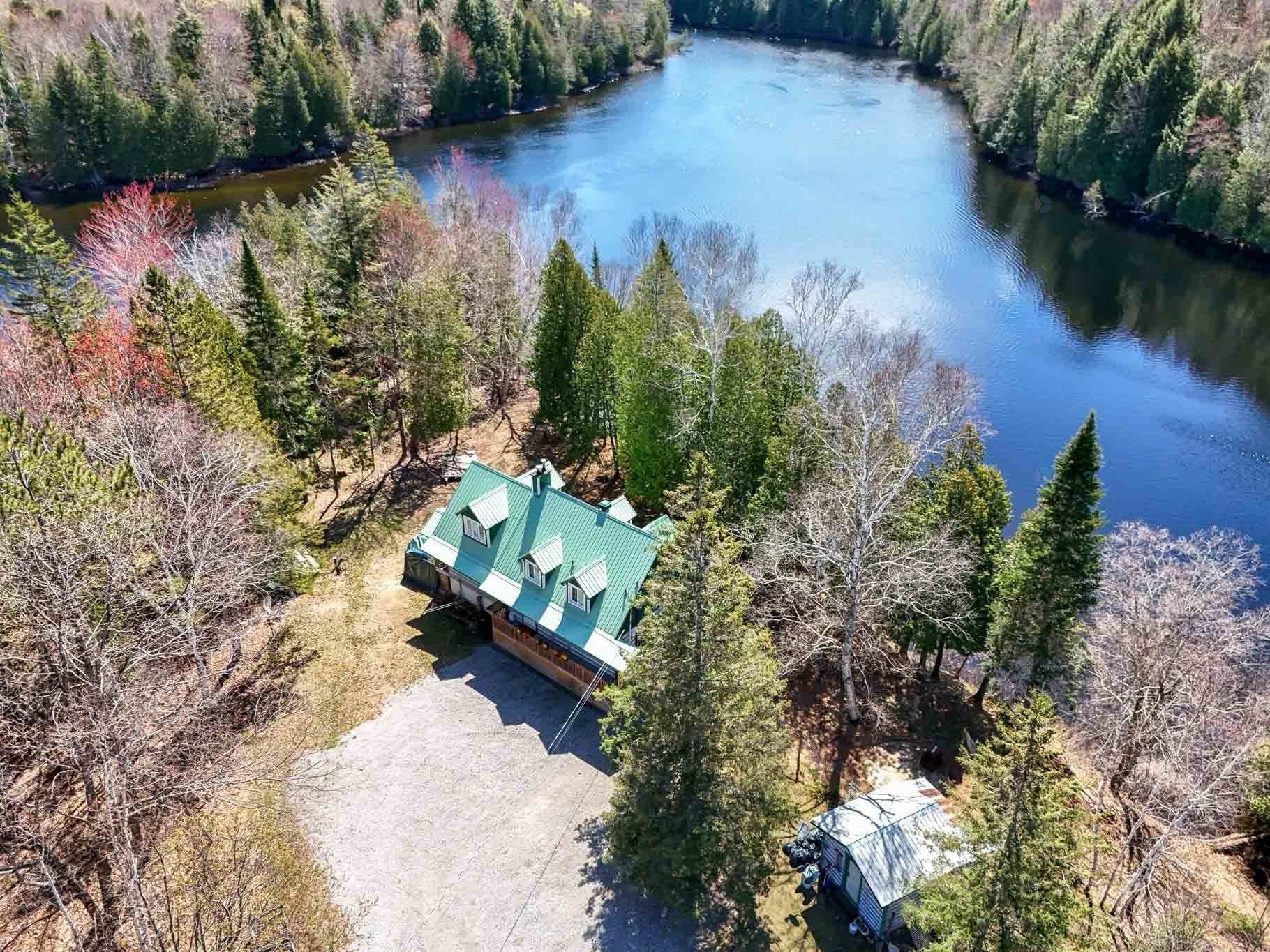 Photo aérienne - 218Z Ch. Potvin, Duhamel, QC - Outdoor With Body Of Water