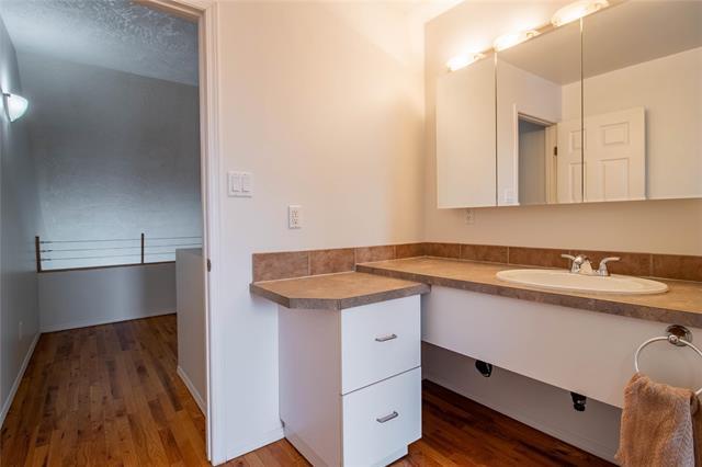 554 Carlaw Ave, Winnipeg, MB