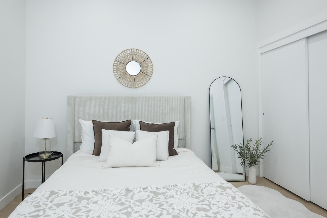 3201 96 High Street N, Thunder Bay, ON - Indoor Photo Showing Bedroom