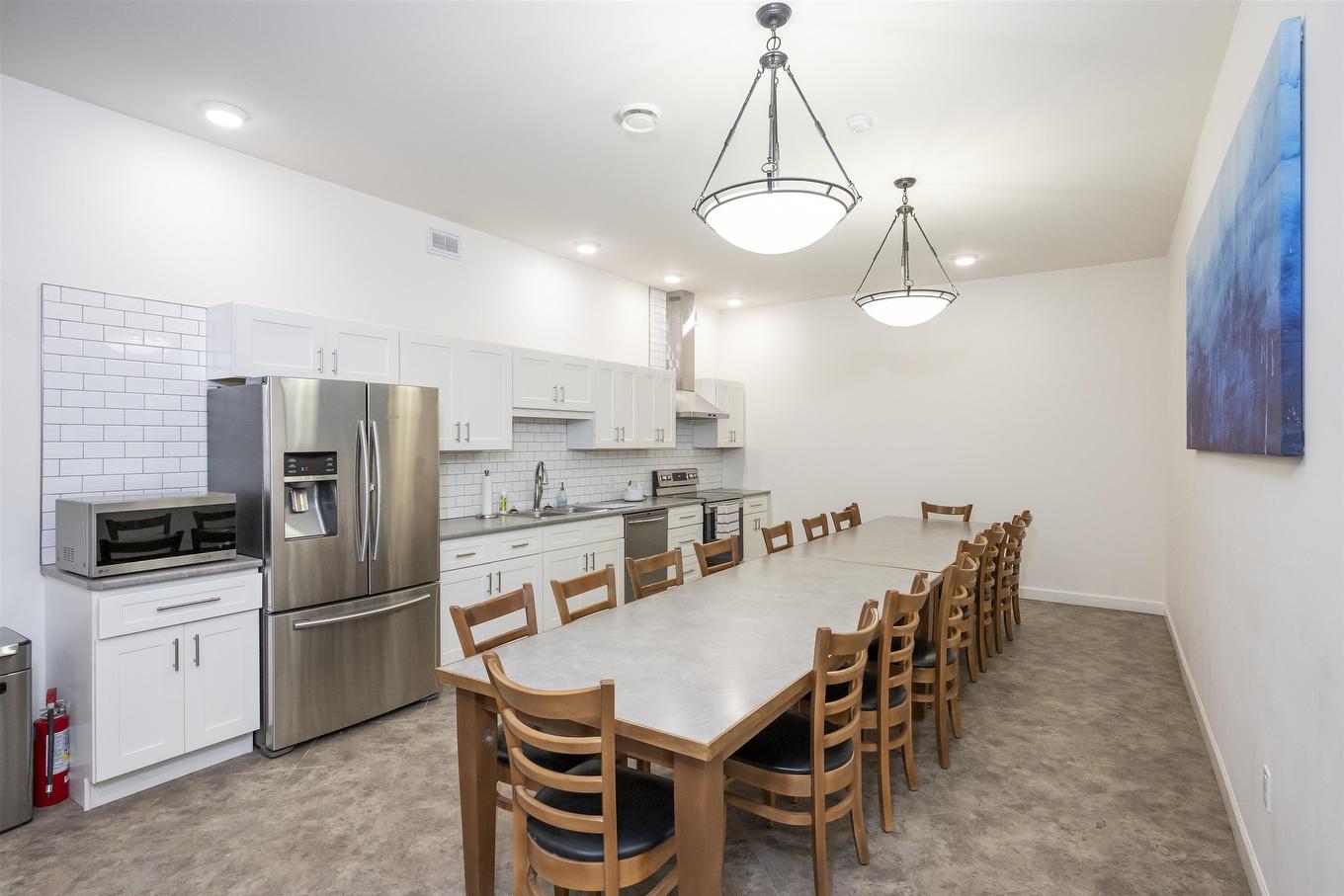 3201 96 High Street N, Thunder Bay, ON - Indoor