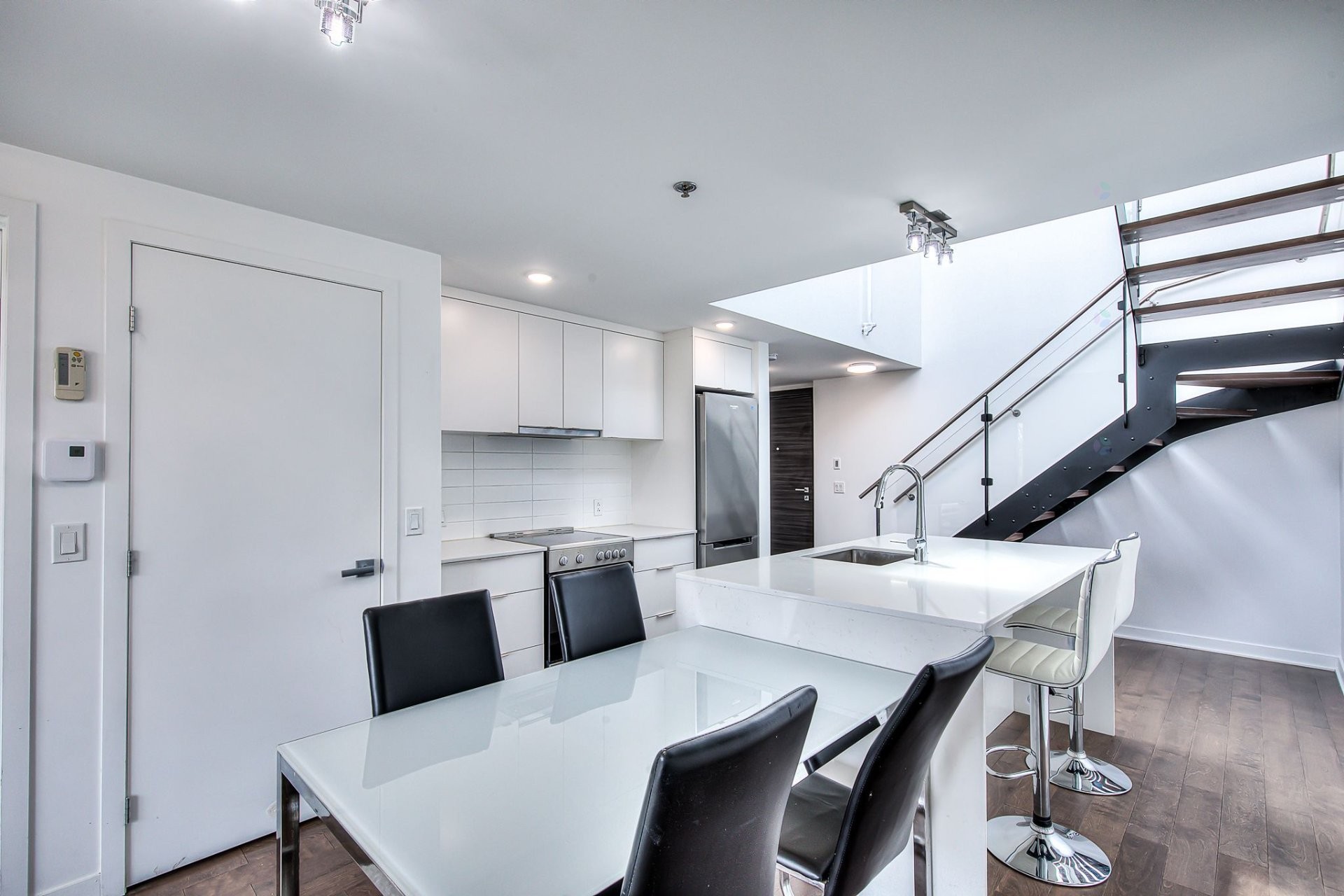 Salle à manger - 604-5227 Boul. Décarie, Montréal (Côte-Des-Neiges/Notre-Dame-De-Grâce), QC - Indoor