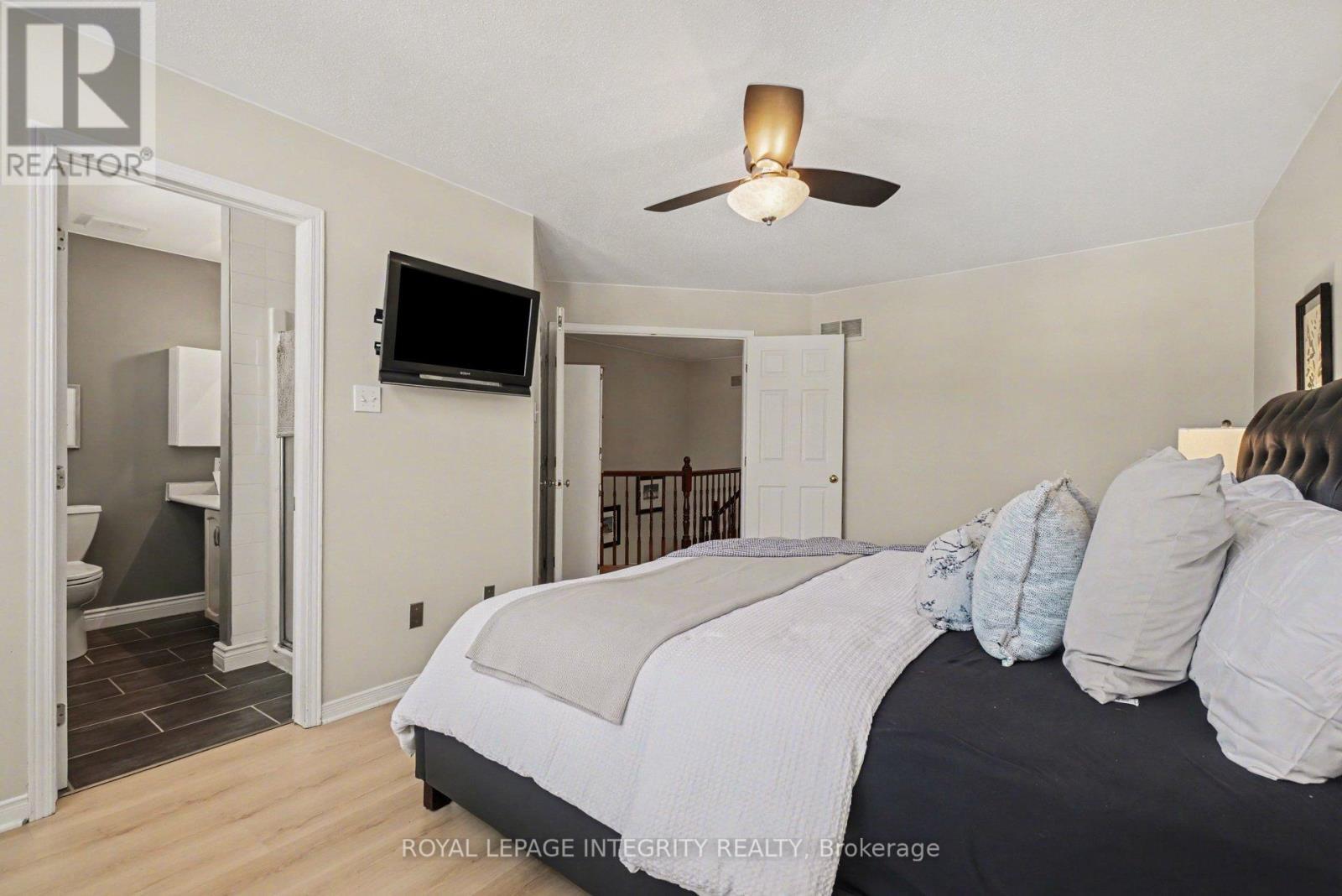 52 Blackdome Crescent, Ottawa, ON - Indoor Photo Showing Bedroom