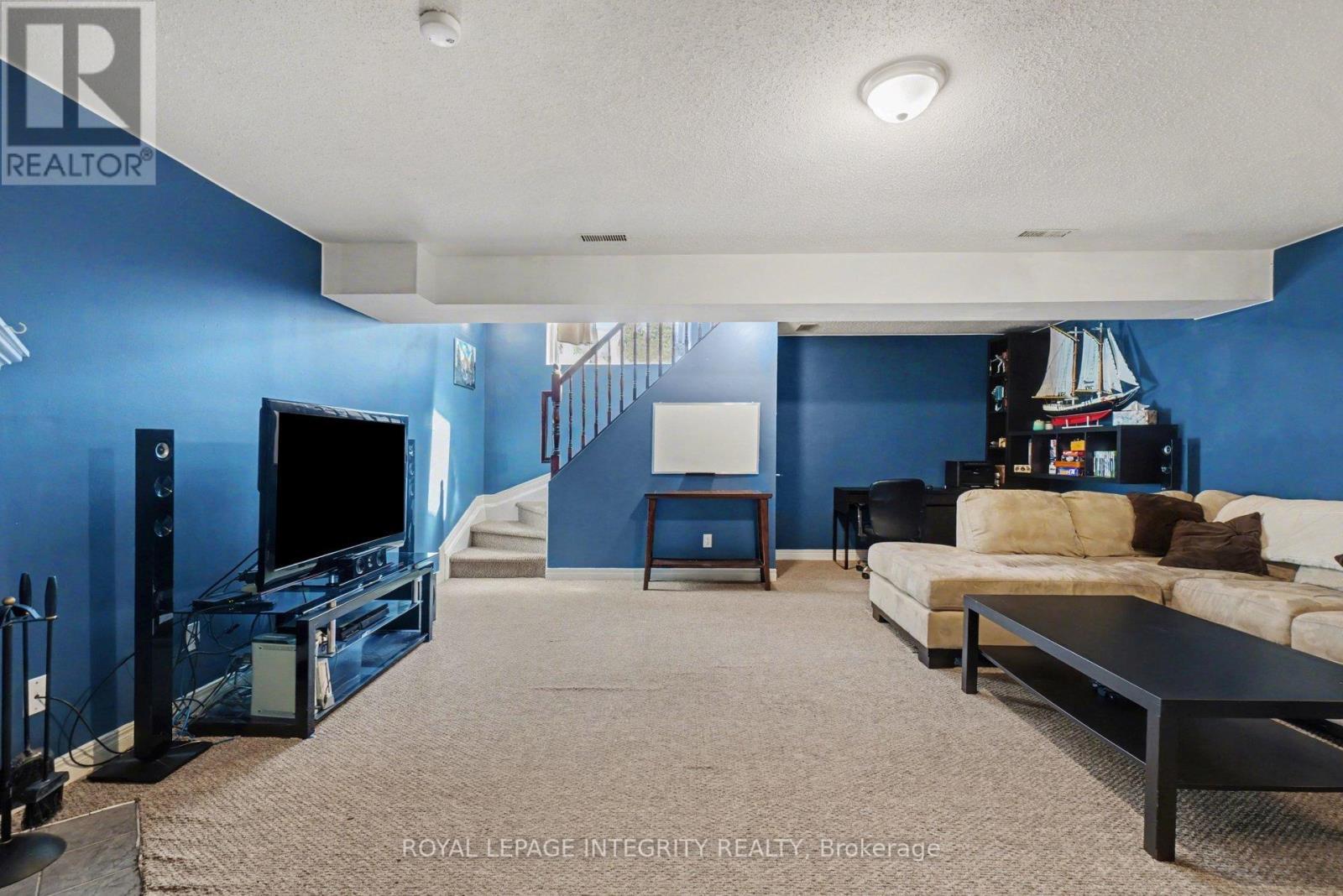 52 Blackdome Crescent, Ottawa, ON - Indoor