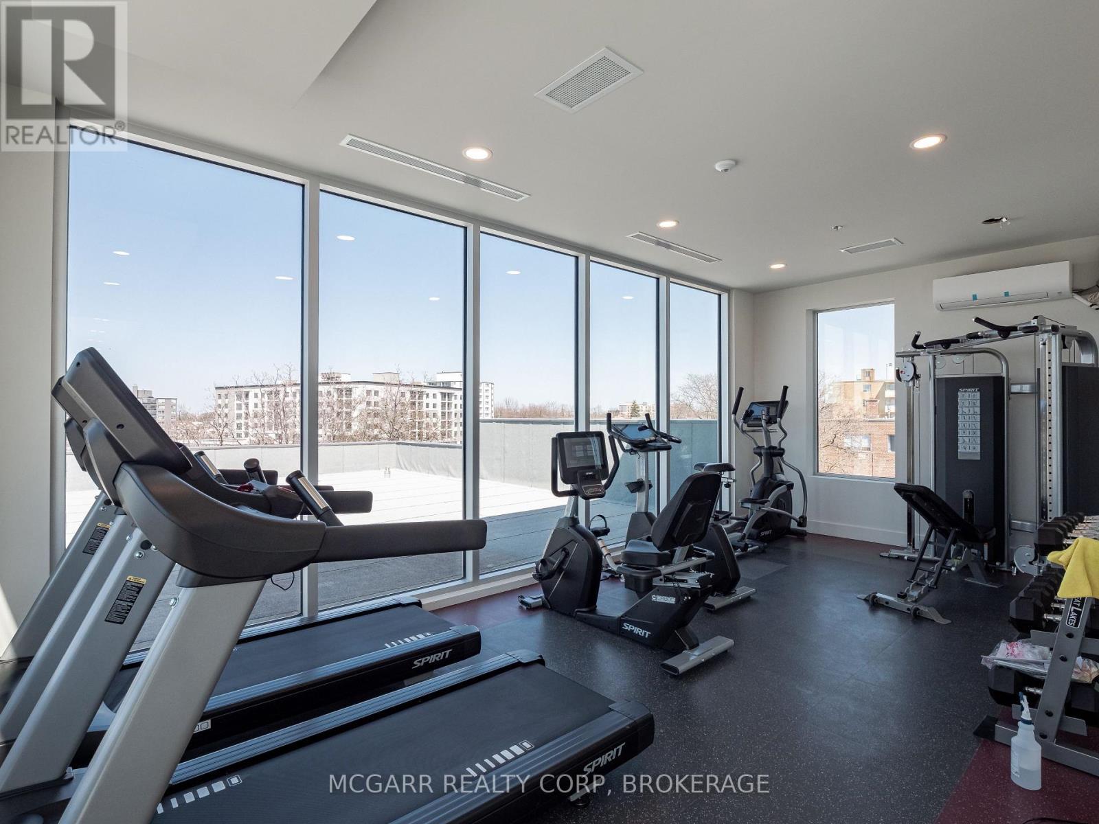 507 - 77 Yates Street, St. Catharines (Downtown), ON - Indoor Photo Showing Gym Room