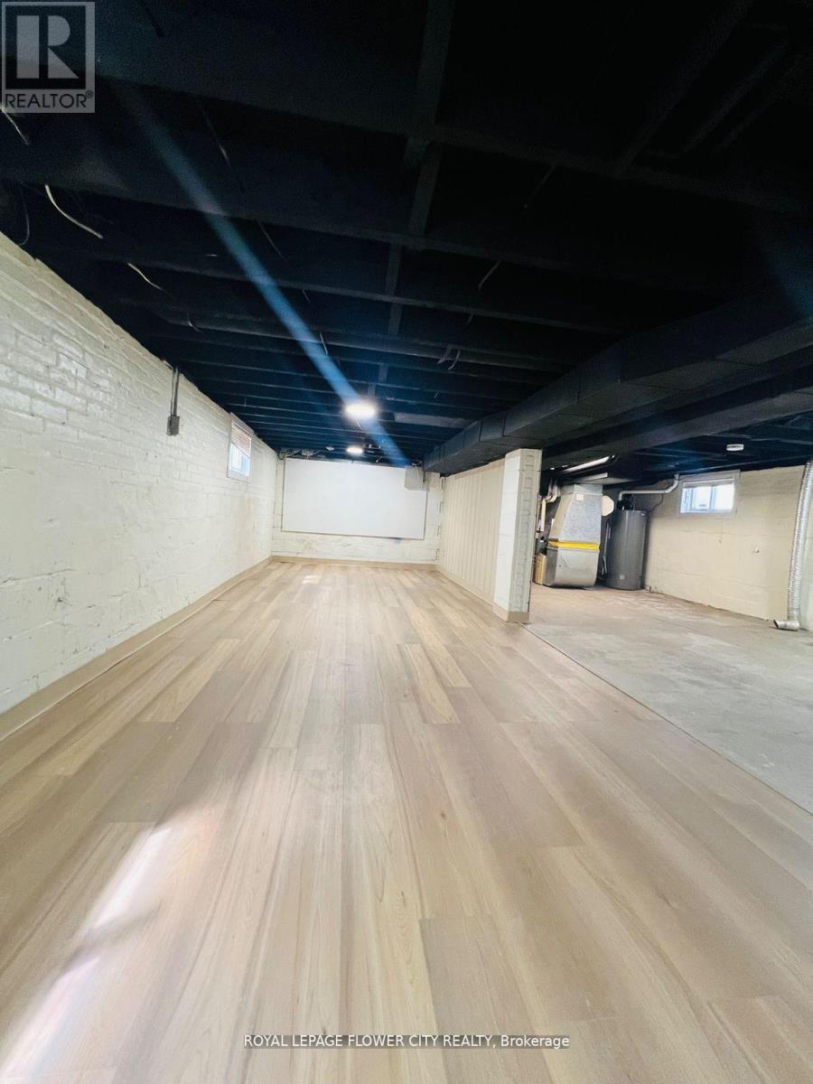 346 Wharncliffe Road, London South, ON - Indoor