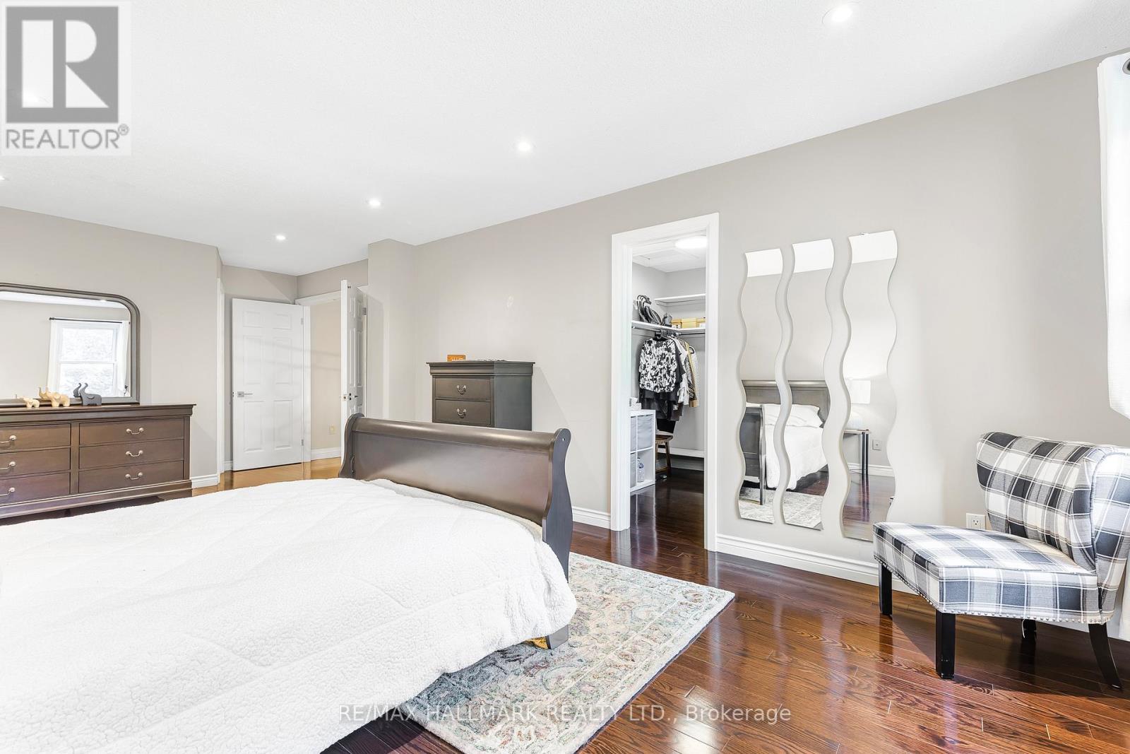 48 Lambert Road, Markham, ON - Indoor Photo Showing Bedroom