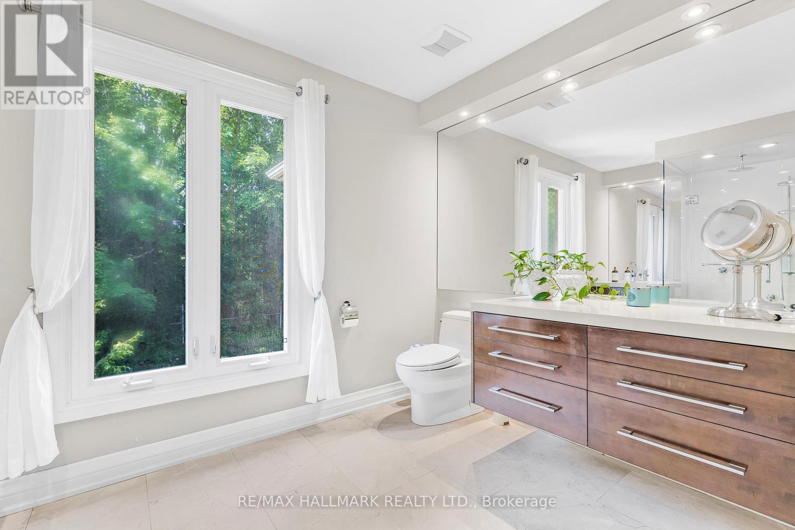 48 Lambert Road, Markham, ON - Indoor Photo Showing Bathroom