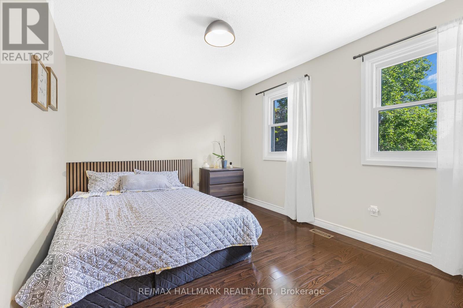 48 Lambert Road, Markham, ON - Indoor Photo Showing Bedroom