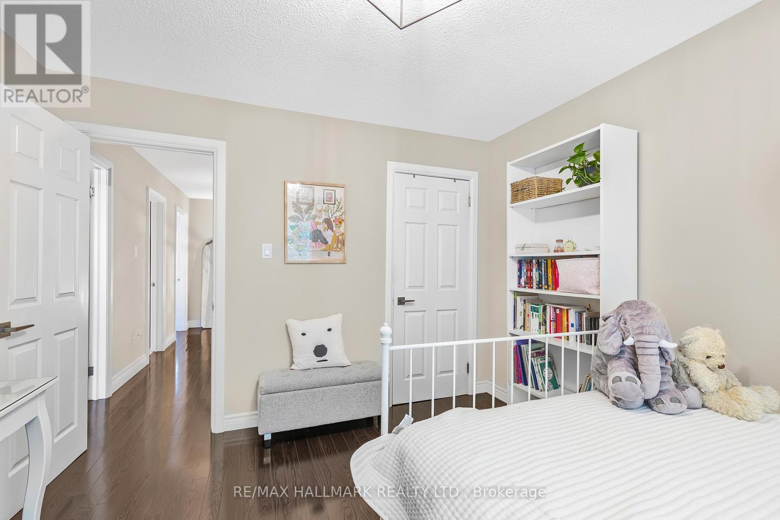48 Lambert Road, Markham, ON - Indoor Photo Showing Bedroom