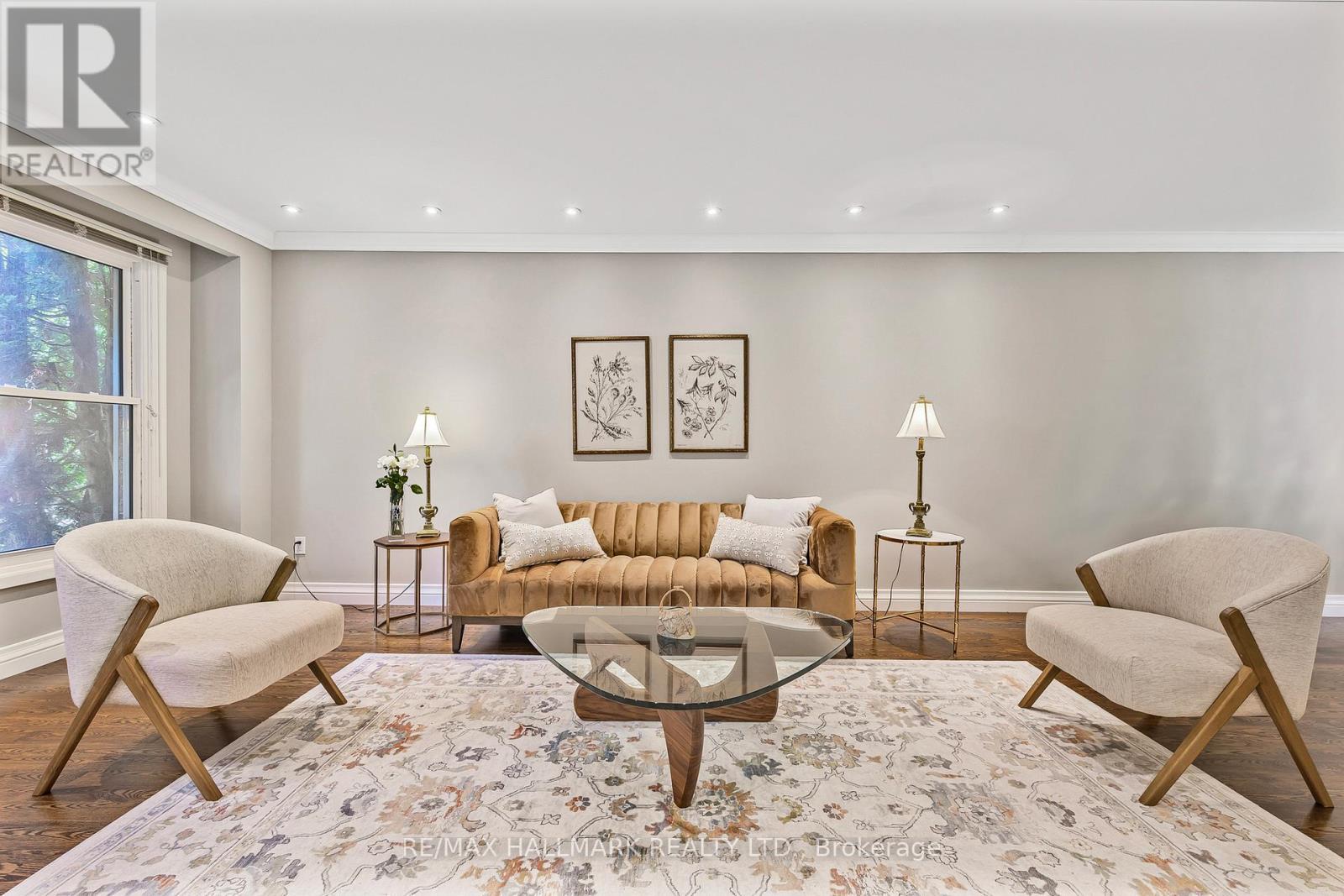48 Lambert Road, Markham, ON - Indoor Photo Showing Living Room